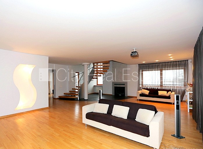 Sludinājumi. Projekts - Ezermalas 18 B, jaunceltne, dzīvokļu skaits ēkā  3 gab., labiekārtota apzaļumota Cena: 1850 EUR/mēn Foto #6