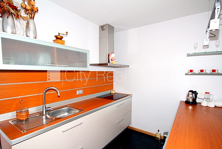 Sludinājumi. Projekts - Ezermalas 18 B, jaunceltne, dzīvokļu skaits ēkā  3 gab., labiekārtota apzaļumota Cena: 1850 EUR/mēn Foto #9