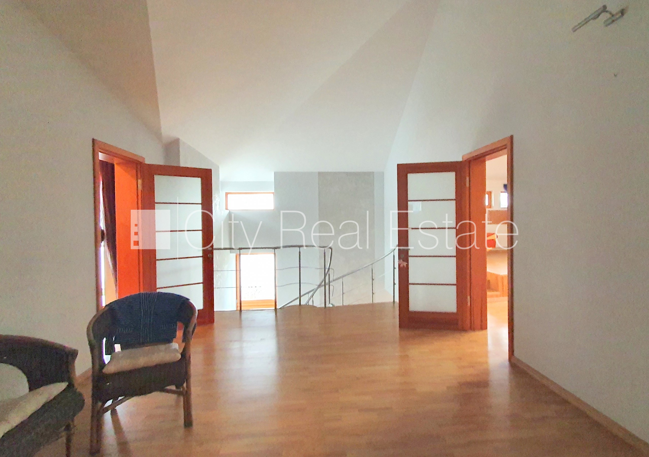 Sludinājumi. Projekts - Ezermalas 18 B, jaunceltne, dzīvokļu skaits ēkā  3 gab., labiekārtota apzaļumota Cena: 1850 EUR/mēn Foto #21