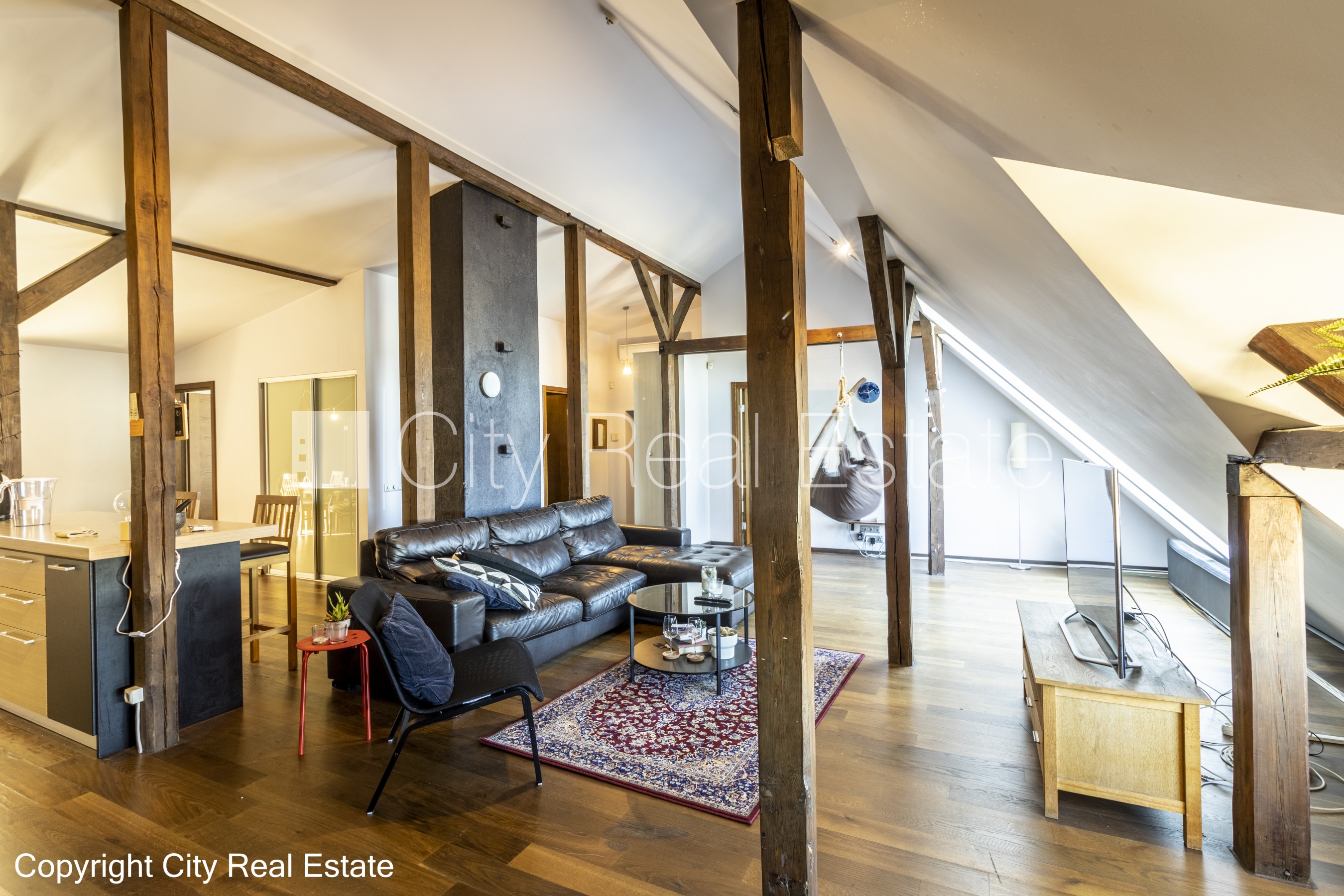 Sludinājumi. Šo dzīvokli izīrē pa diennaktīm (īstermiņa īre), īres cena sludinājumā norādīta par vienu diennakts Cena: 170 EUR/mēn Foto #4