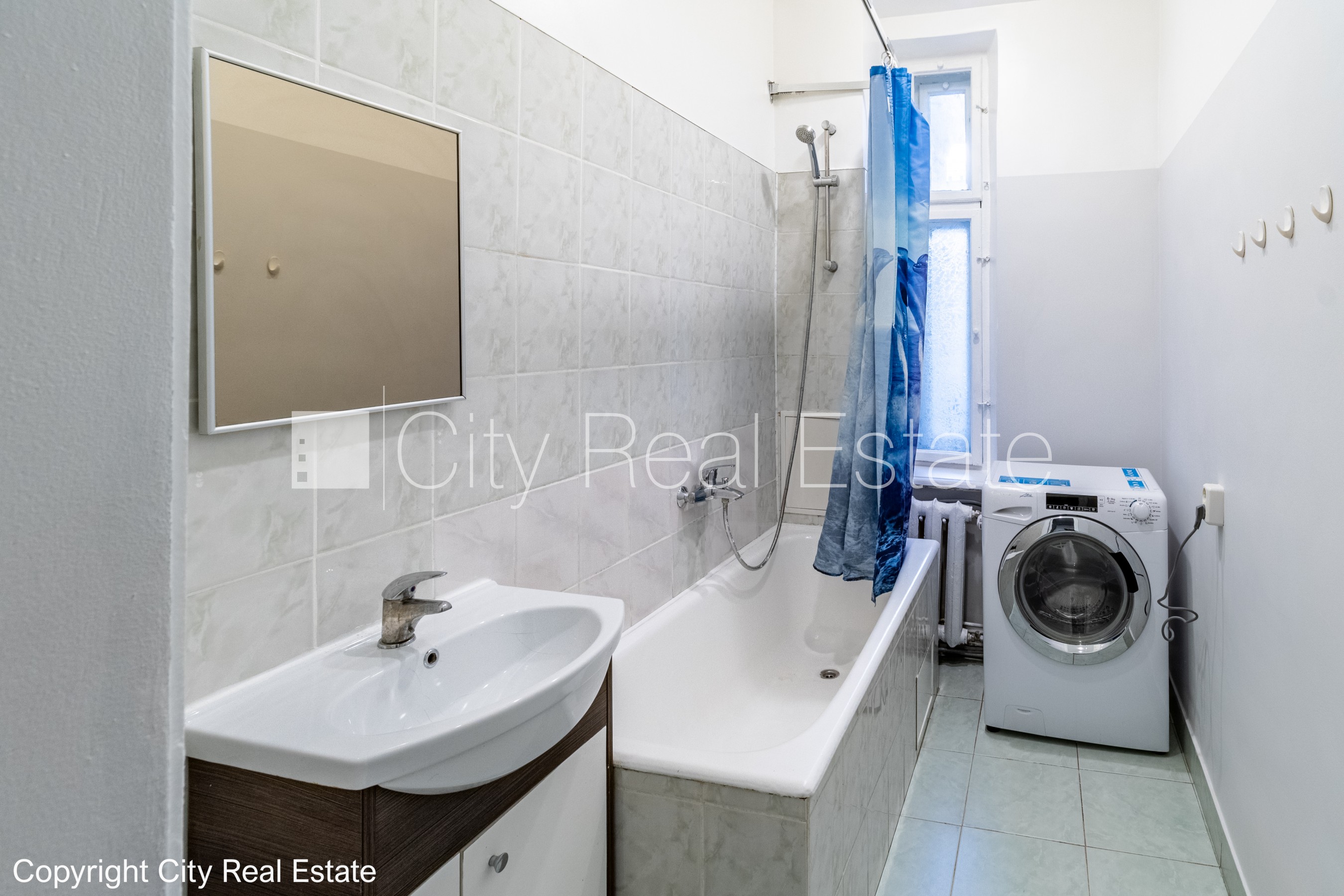 Sludinājumi. Šo dzīvokli izīrē pa diennaktīm (īstermiņa īre), īres cena sludinājumā norādīta par vienu diennakts Cena: 90 EUR/mēn Foto #16