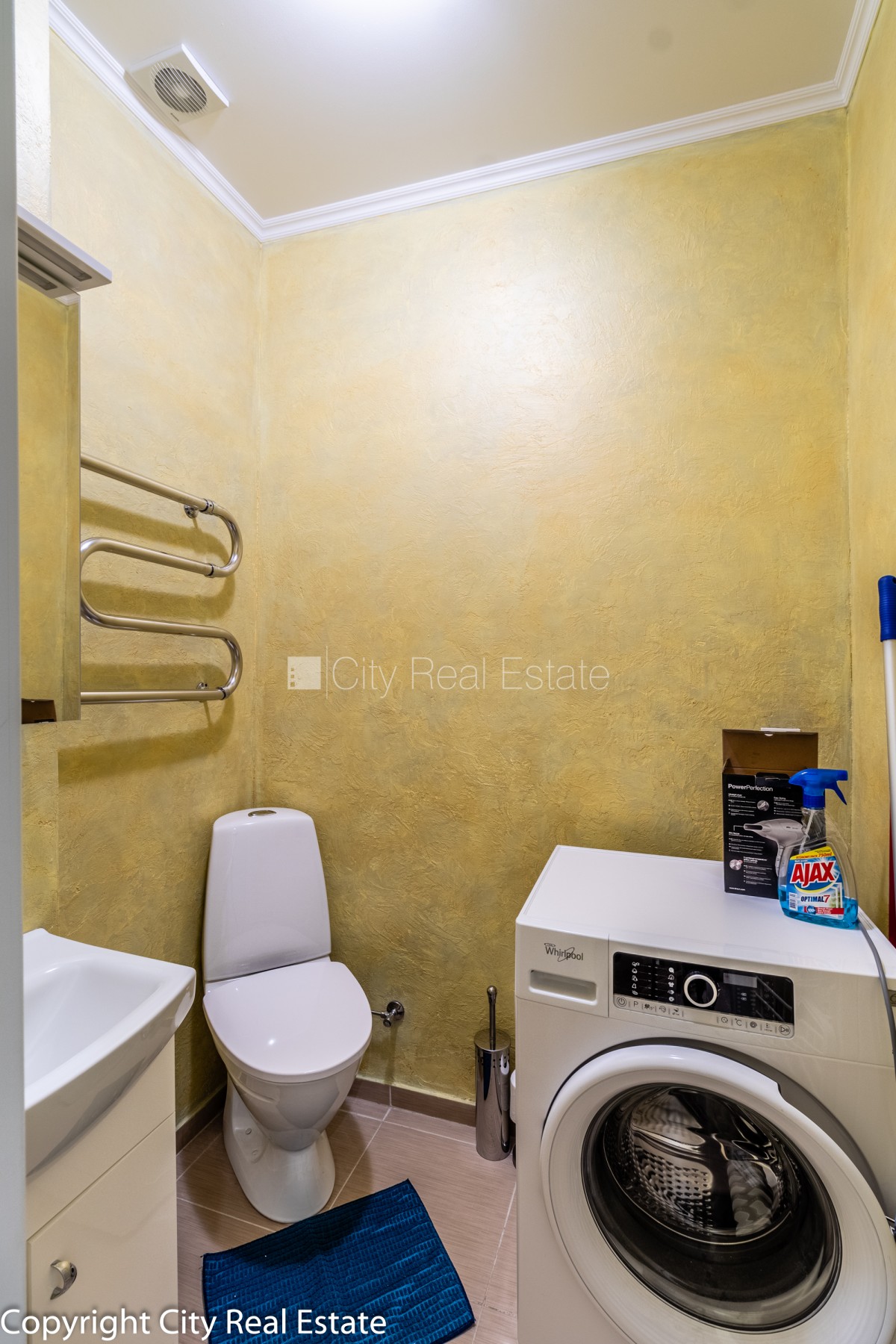 Sludinājumi. Pagalma māja, renovēta māja, slēgts pagalms, guļamistabu skaits 3 gab., studio tipa, virtuve Cena: 1200 EUR/mēn Foto #20