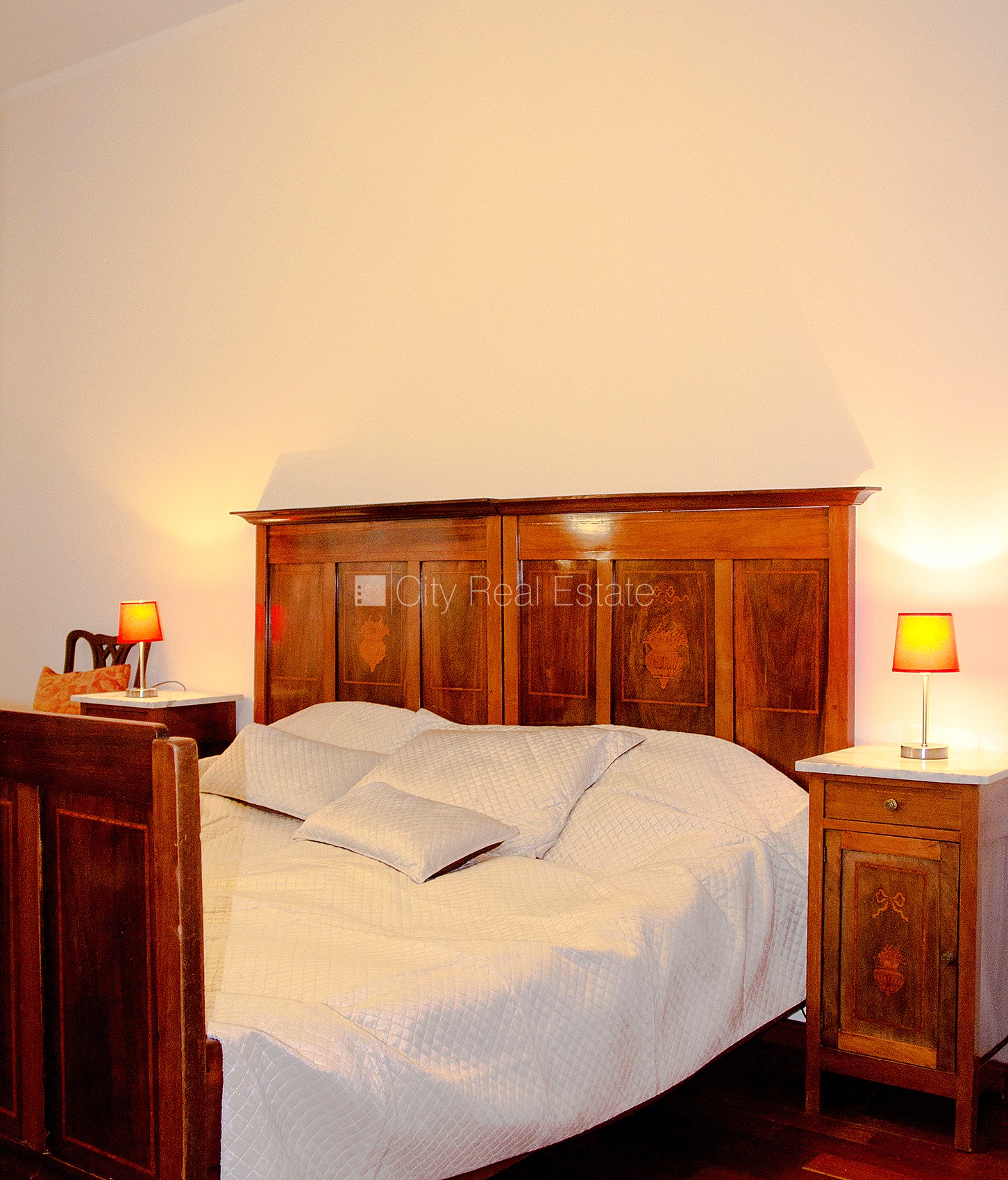 Sludinājumi. Pagalma māja, renovēta māja, slēgts pagalms, pagalmā bērnu spēļu laukums, ir lifts, kāpņu telpa pēc Cena: 900 EUR/mēn Foto #6