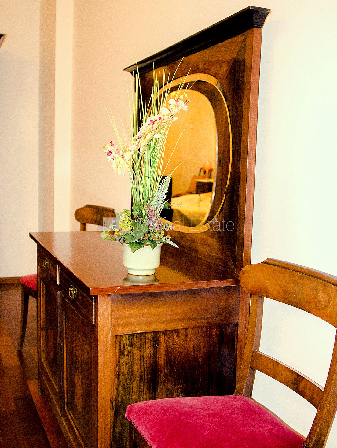 Sludinājumi. Pagalma māja, renovēta māja, slēgts pagalms, pagalmā bērnu spēļu laukums, ir lifts, kāpņu telpa pēc Cena: 900 EUR/mēn Foto #7