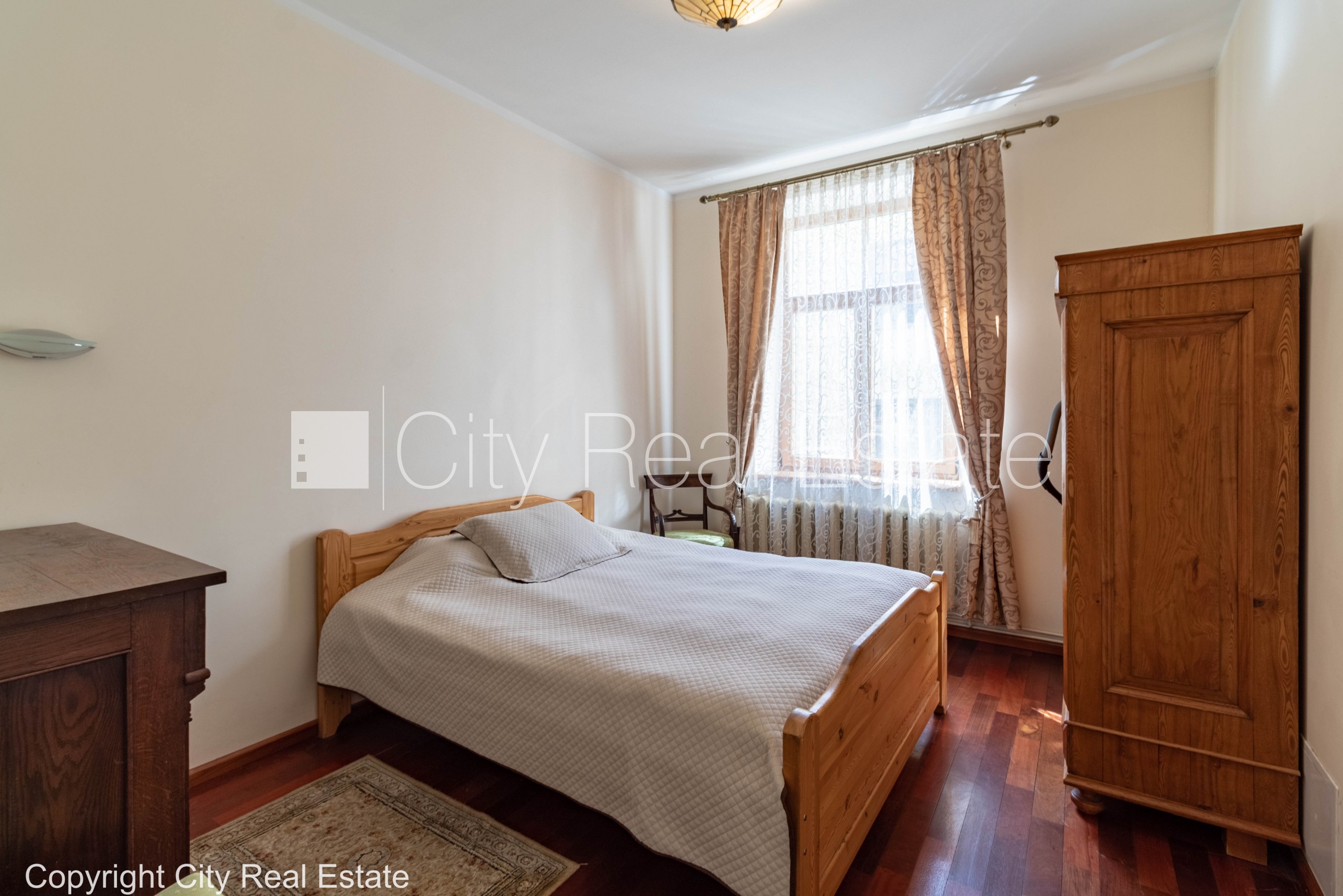 Sludinājumi. Šo dzīvokli izīrē pa diennaktīm (īstermiņa īre), īres cena sludinājumā norādīta par vienu diennakts Cena: 90 EUR/mēn Foto #9