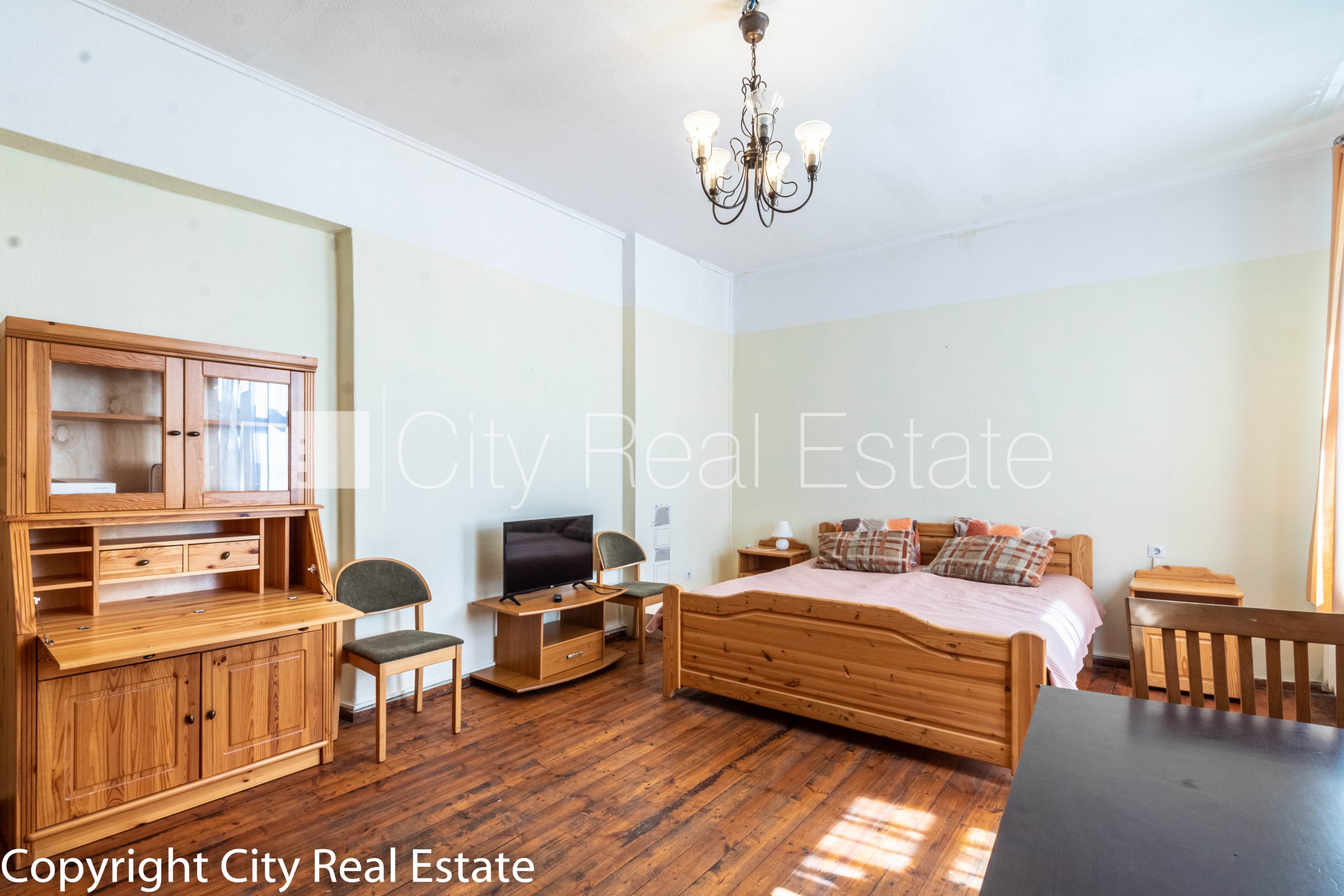 Sludinājumi. Šo dzīvokli izīrē pa diennaktīm (īstermiņa īre), īres cena sludinājumā norādīta par vienu diennakts Cena: 50 EUR/mēn Foto #2