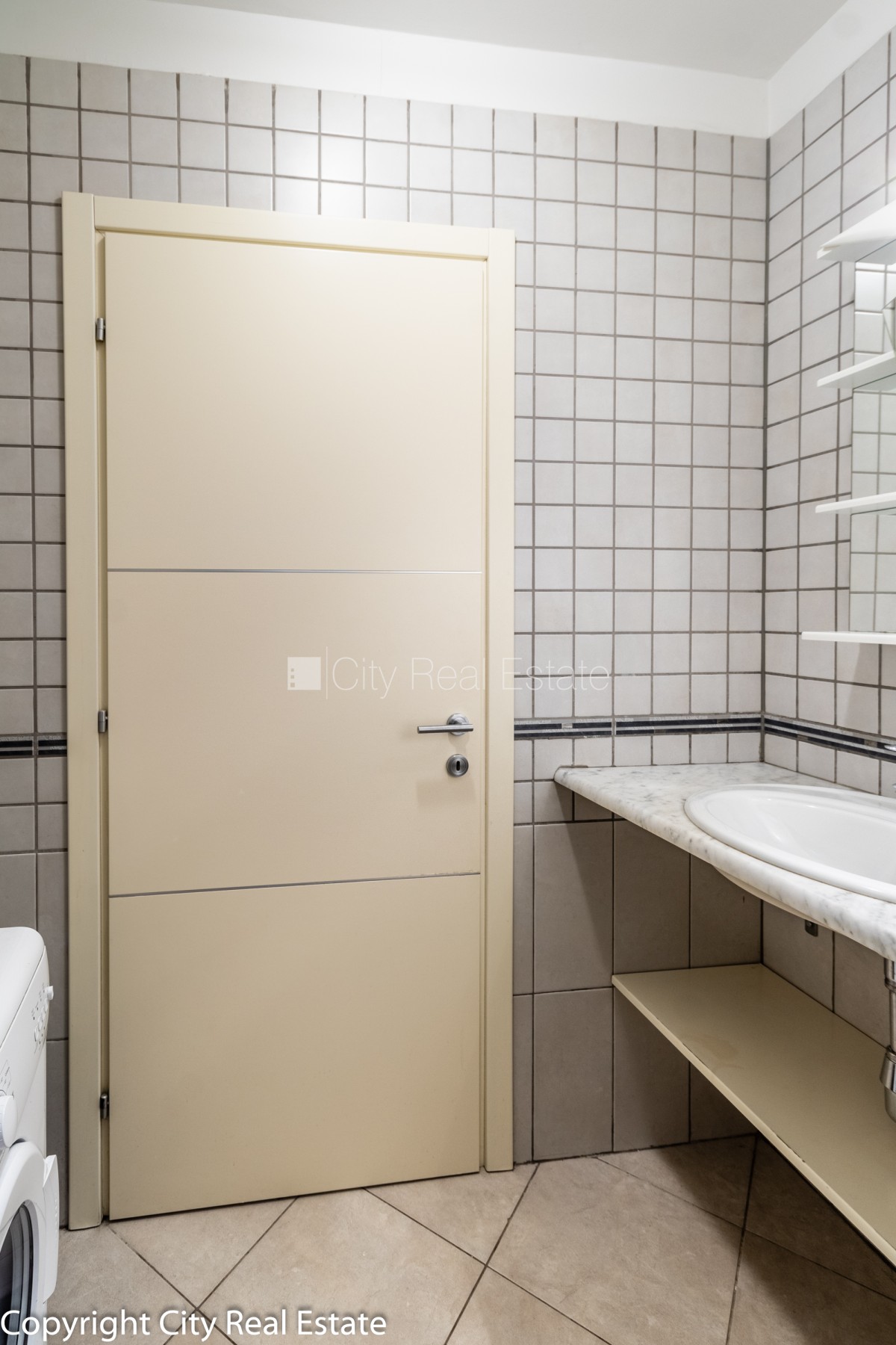 Sludinājumi. Projekts - Kuģu 26, jaunceltne, slēgta teritorija, iespēja nomāt autostāvvietu, apsargāts pagalms, Cena: 480 EUR/mēn Foto #17