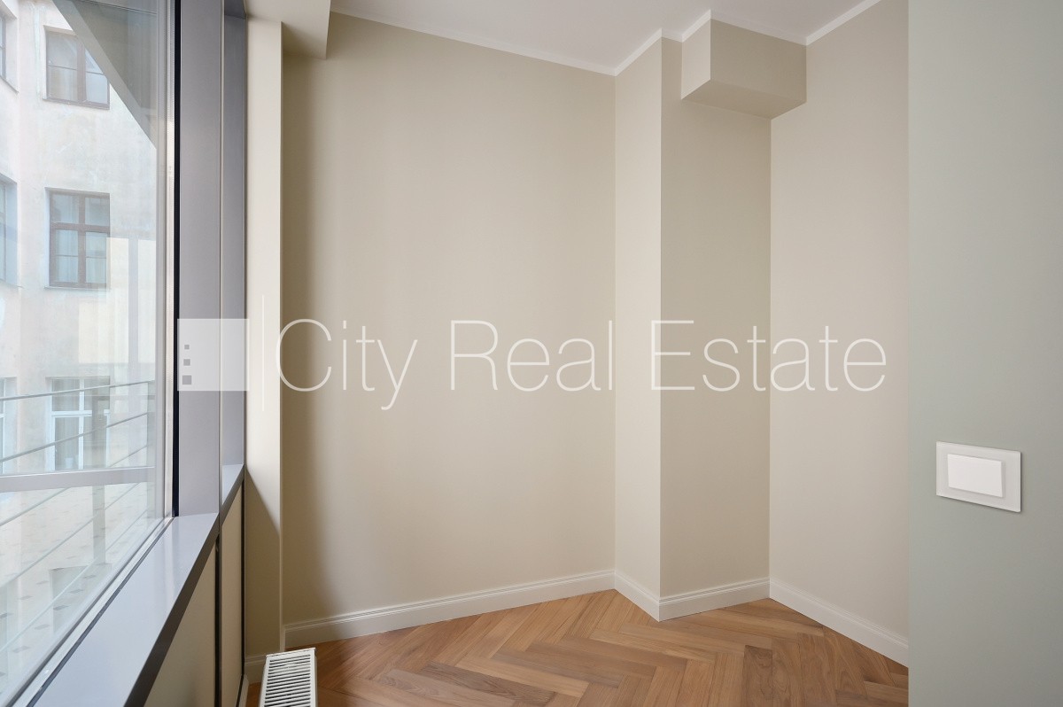 Sludinājumi. Projekts - Kalpaka Residence, ieeja no pagalma, balkons, terase, istabas izolētas 2 gab., istabas Cena: 410000 EUR Foto #10