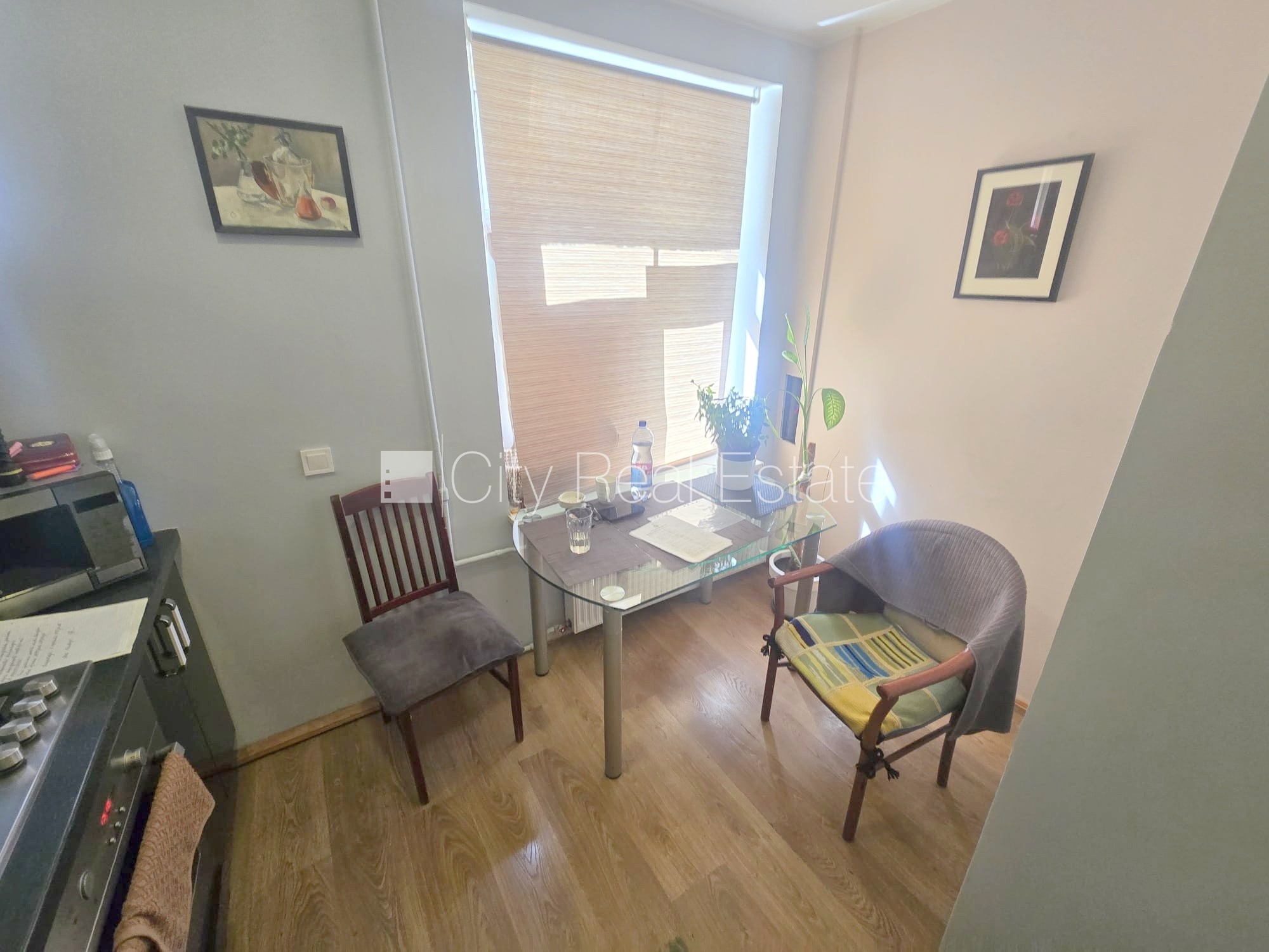 Sludinājumi. Zeme īpašumā, pagalma māja, slēgts pagalms, slēgta teritorija, vieta automašīnai, ieeja no pagalma, Cena: 93000 EUR Foto #5