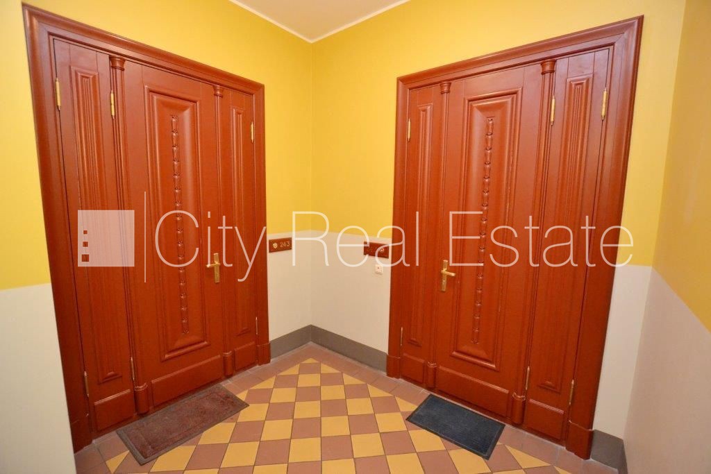 Sludinājumi. Projekts - Forburga Nams, fasādes māja, renovēta māja, labiekārtota apzaļumota teritorija, ieeja no Cena: 1200 EUR/mēn Foto #10