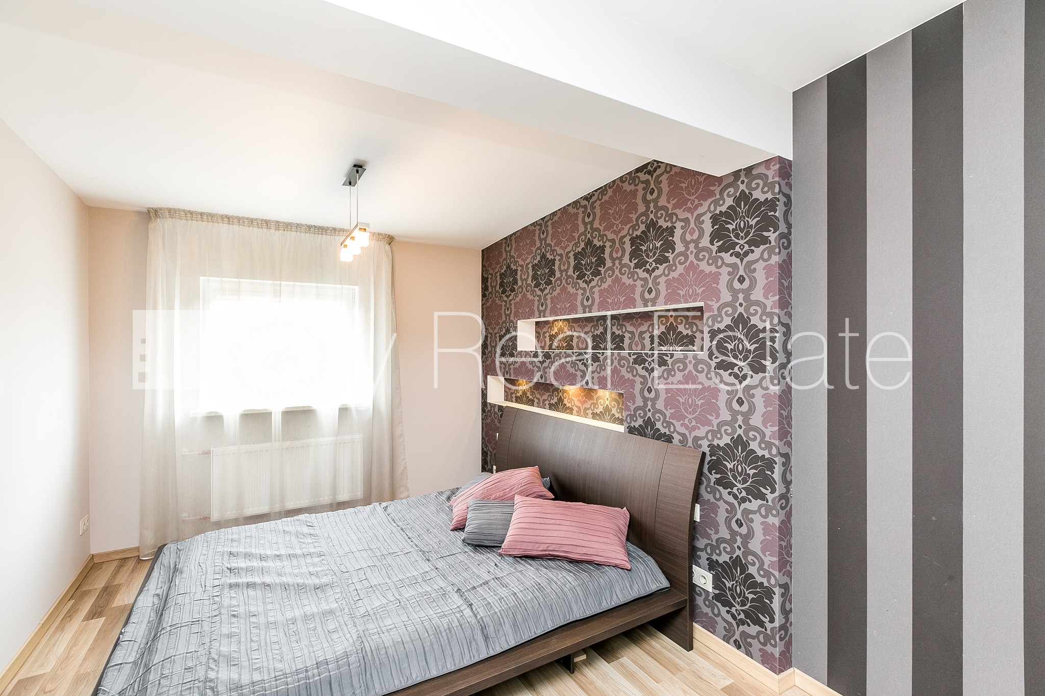 Объявление. Дом во дворе, мансарда, окна выходят во двор, количество спален 2 шт., двухэтажный, изолированные Цена: 235000 EUR Foto #9