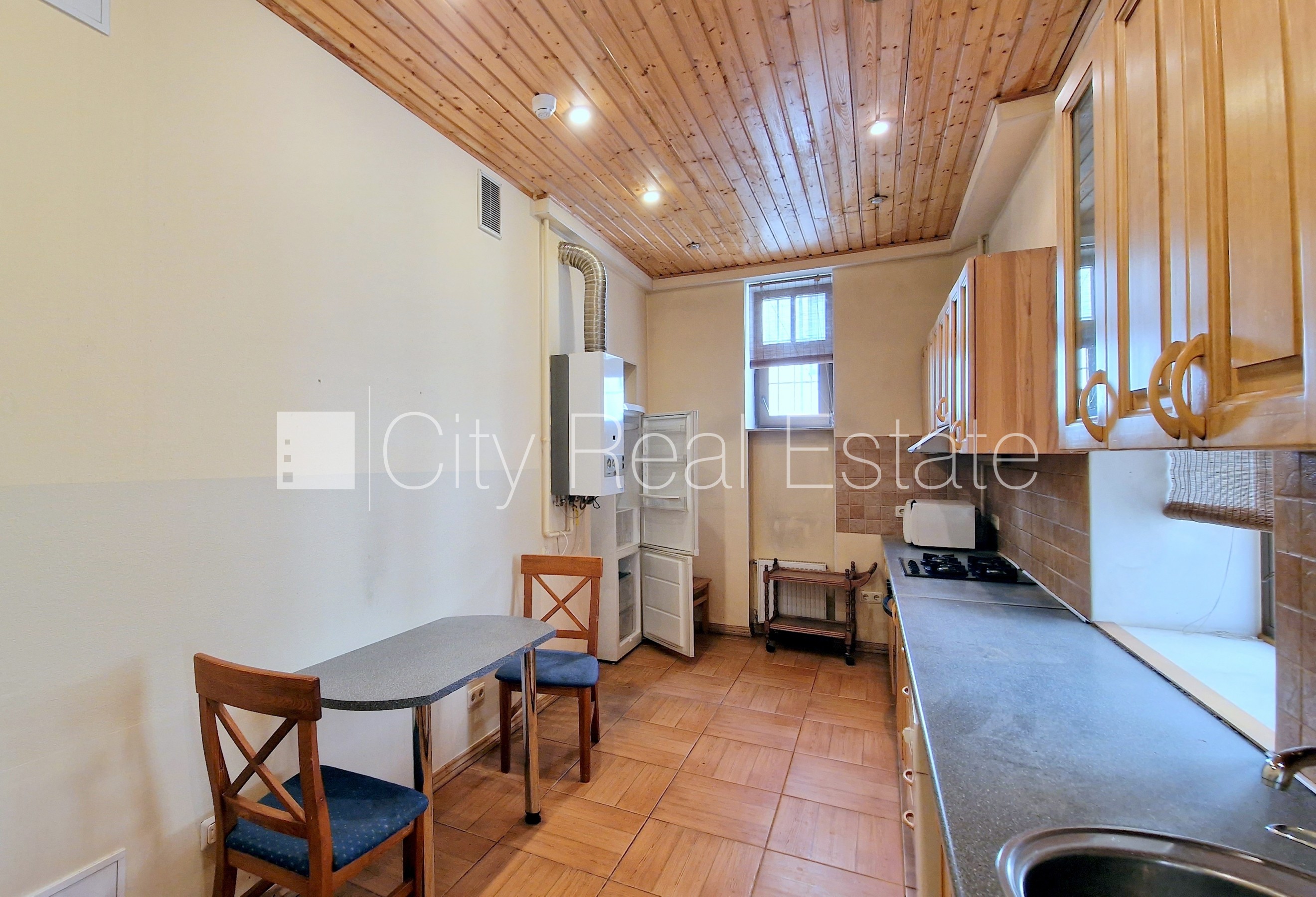 Sludinājumi. Zeme īpašumā, fasādes māja, renovēta māja, mainīts Jumta segums, labiekārtota apzaļumota Cena: 387400 EUR Foto #24