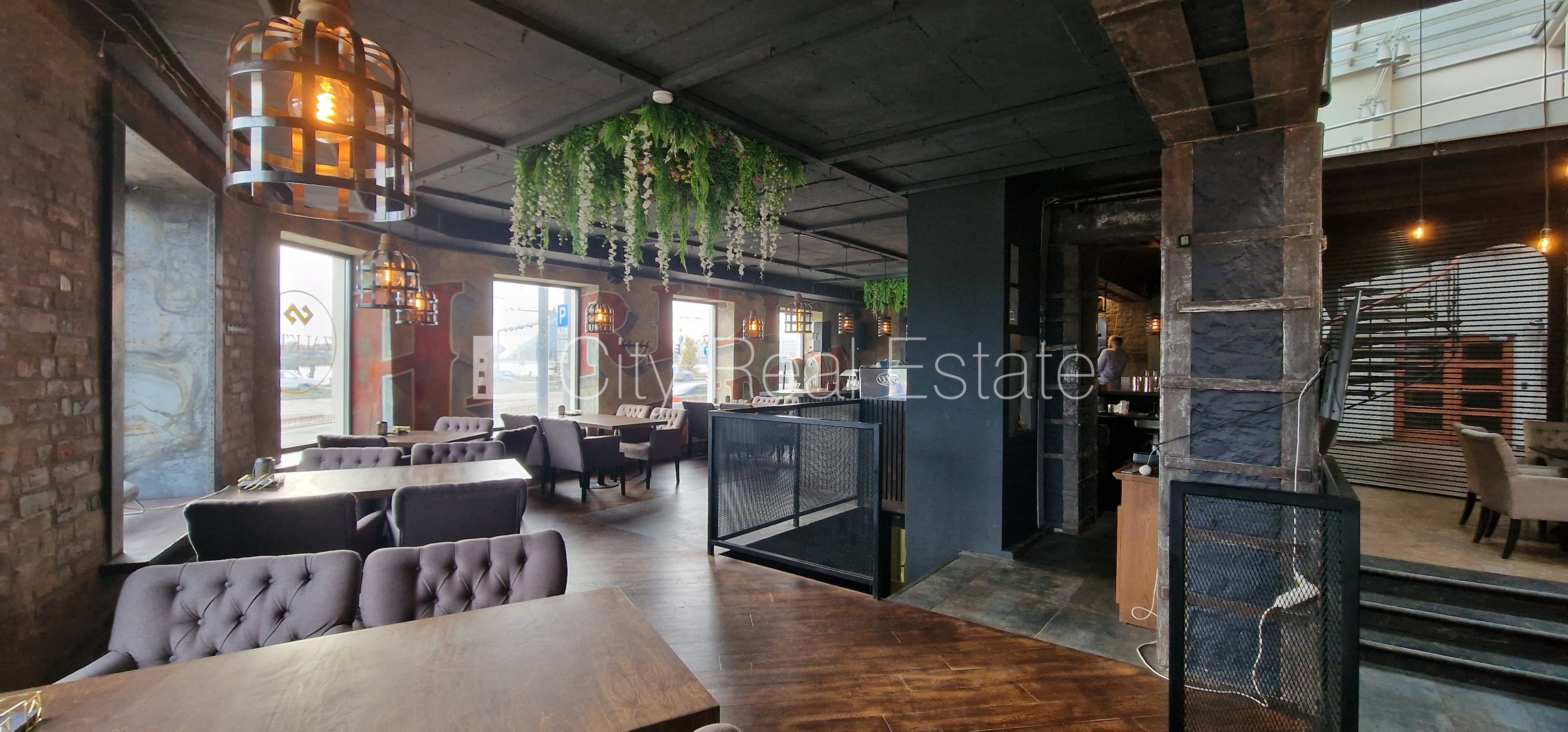 Sludinājumi. Zeme īpašumā, fasādes māja, pagrabstāvā pieejama noliktava, ieeja no ielas un pagalma, ir kravas Cena: 210000 EUR Foto #7