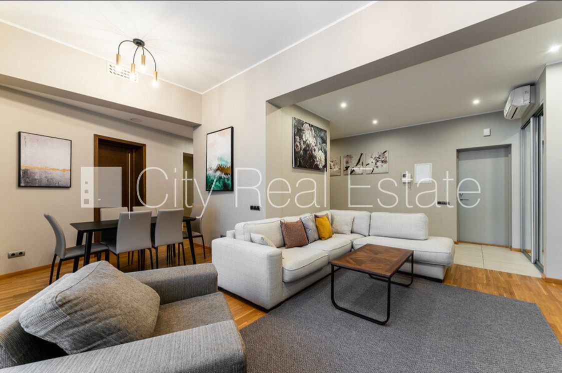 Sludinājumi. Jaunceltne, fasādes māja, labiekārtota apzaļumota teritorija, slēgts pagalms, teritorijas Cena: 315000 EUR Foto #3