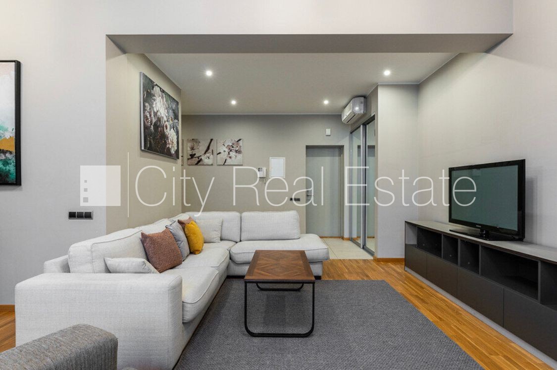 Sludinājumi. Jaunceltne, fasādes māja, labiekārtota apzaļumota teritorija, slēgts pagalms, teritorijas Cena: 315000 EUR Foto #4