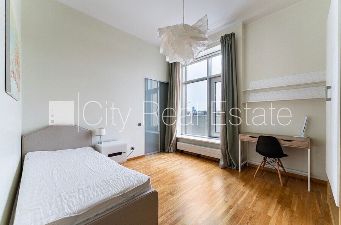 Sludinājumi. Jaunceltne, fasādes māja, labiekārtota apzaļumota teritorija, slēgts pagalms, teritorijas Cena: 315000 EUR Foto #12