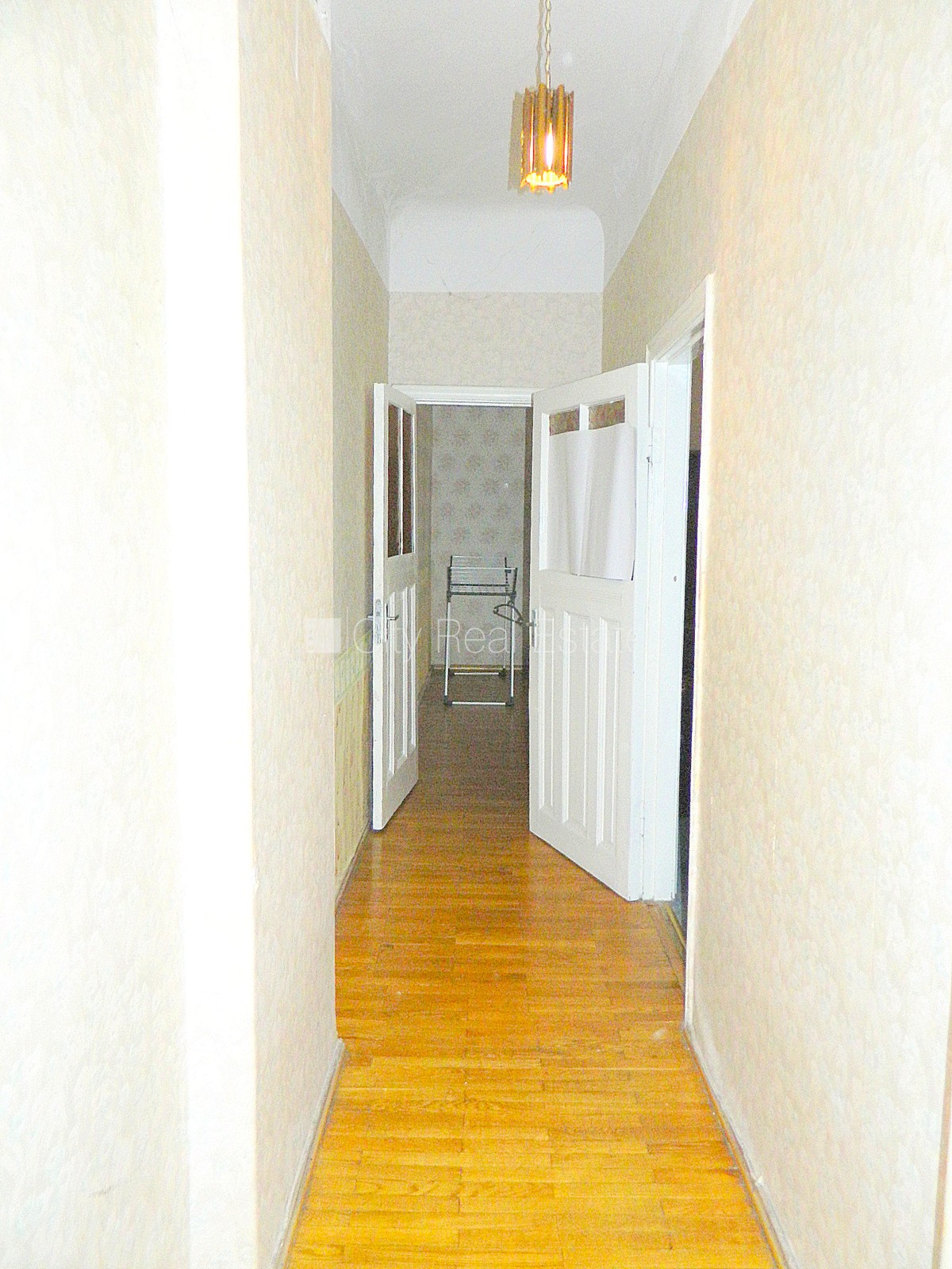 Sludinājumi. Fasādes māja, renovēta māja, slēgts pagalms, kāpņu telpa pēc kosmētiskā remonta, istabas izolētas 2 Cena: 650 EUR/mēn Foto #15