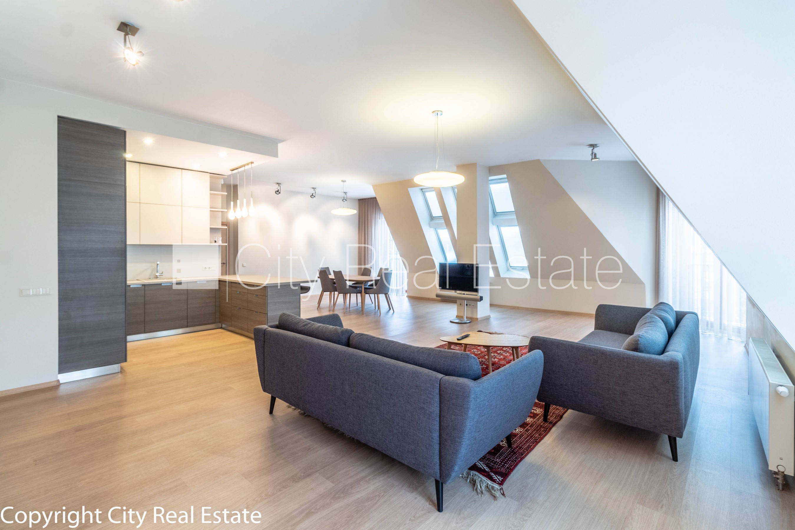 Sludinājumi. Projekts - Rīdzenes Rezidence, fasādes māja, bruģēts piebraucamais ceļš, vieta automašīnai, pazemes Cena: 495000 EUR Foto #3