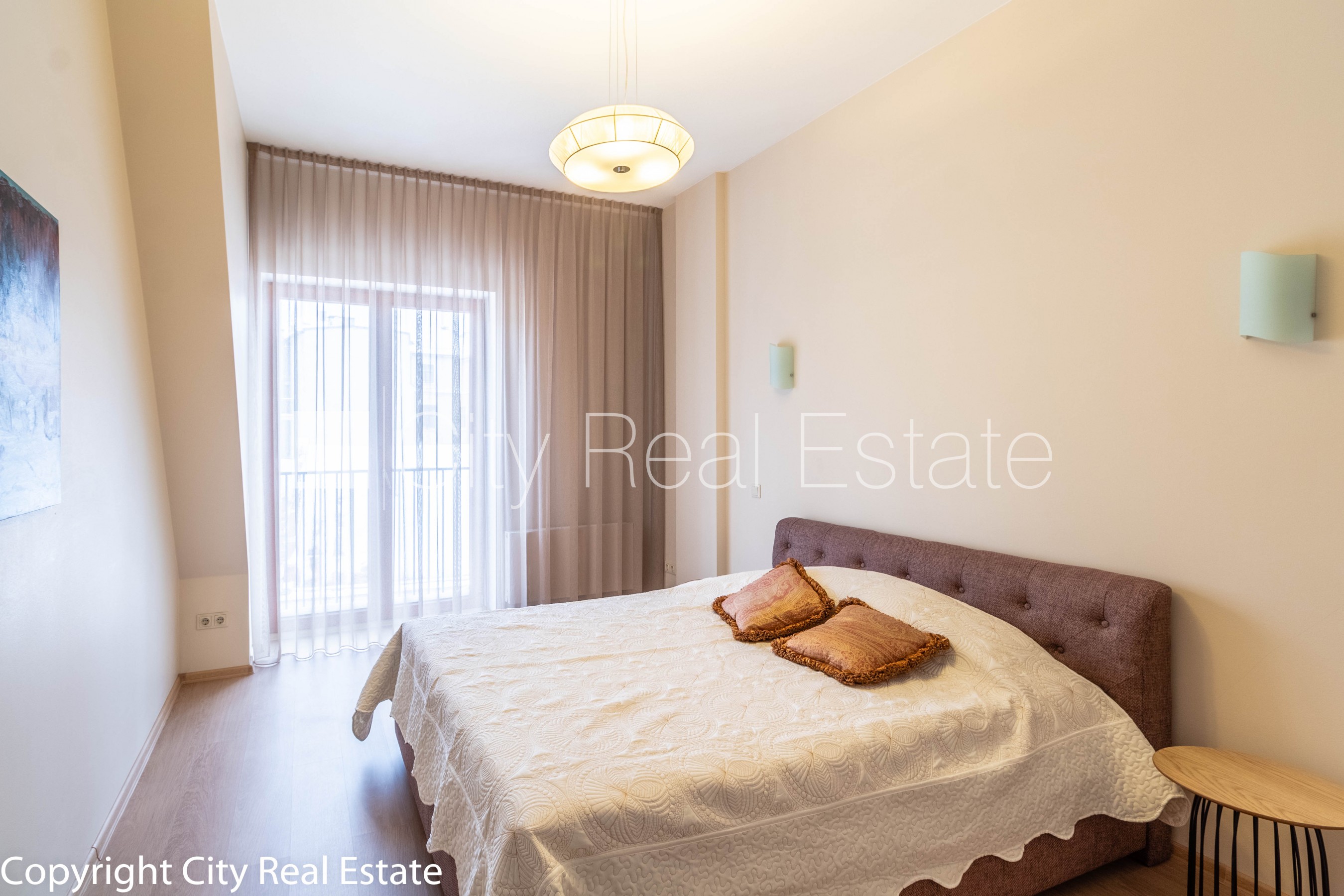 Sludinājumi. Projekts - Rīdzenes Rezidence, fasādes māja, bruģēts piebraucamais ceļš, vieta automašīnai, pazemes Cena: 495000 EUR Foto #16