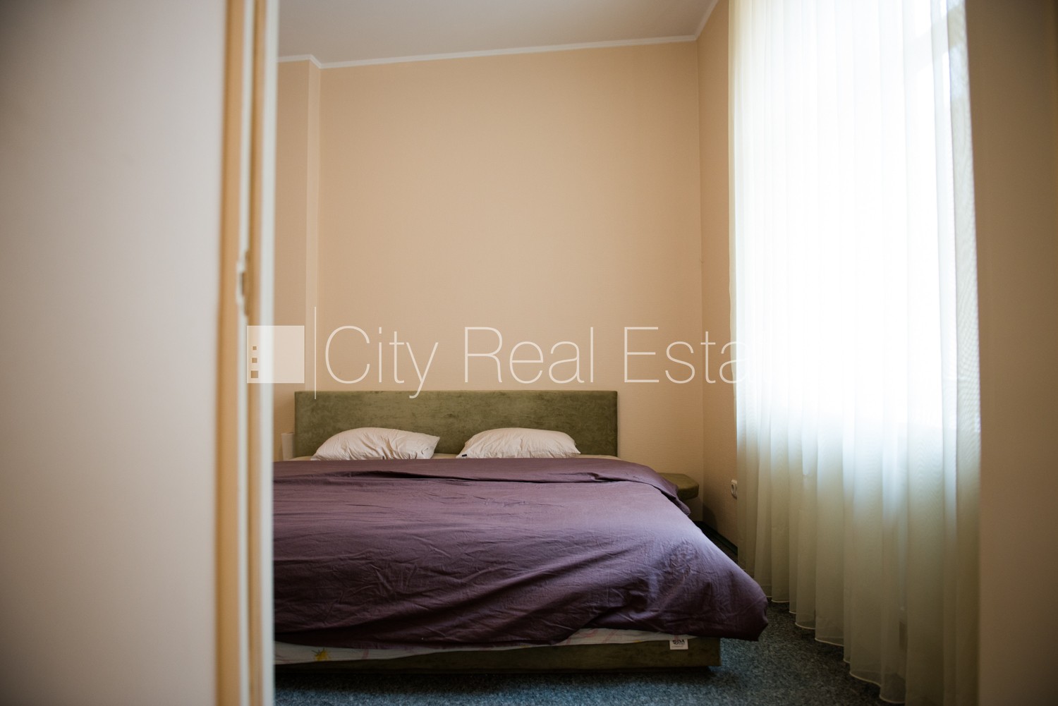 Sludinājumi. Fasādes māja, renovēta māja, bruģēts piebraucamais ceļš, ir lifts, kāpņu telpa pēc kosmētiskā Cena: 190000 EUR Foto #10