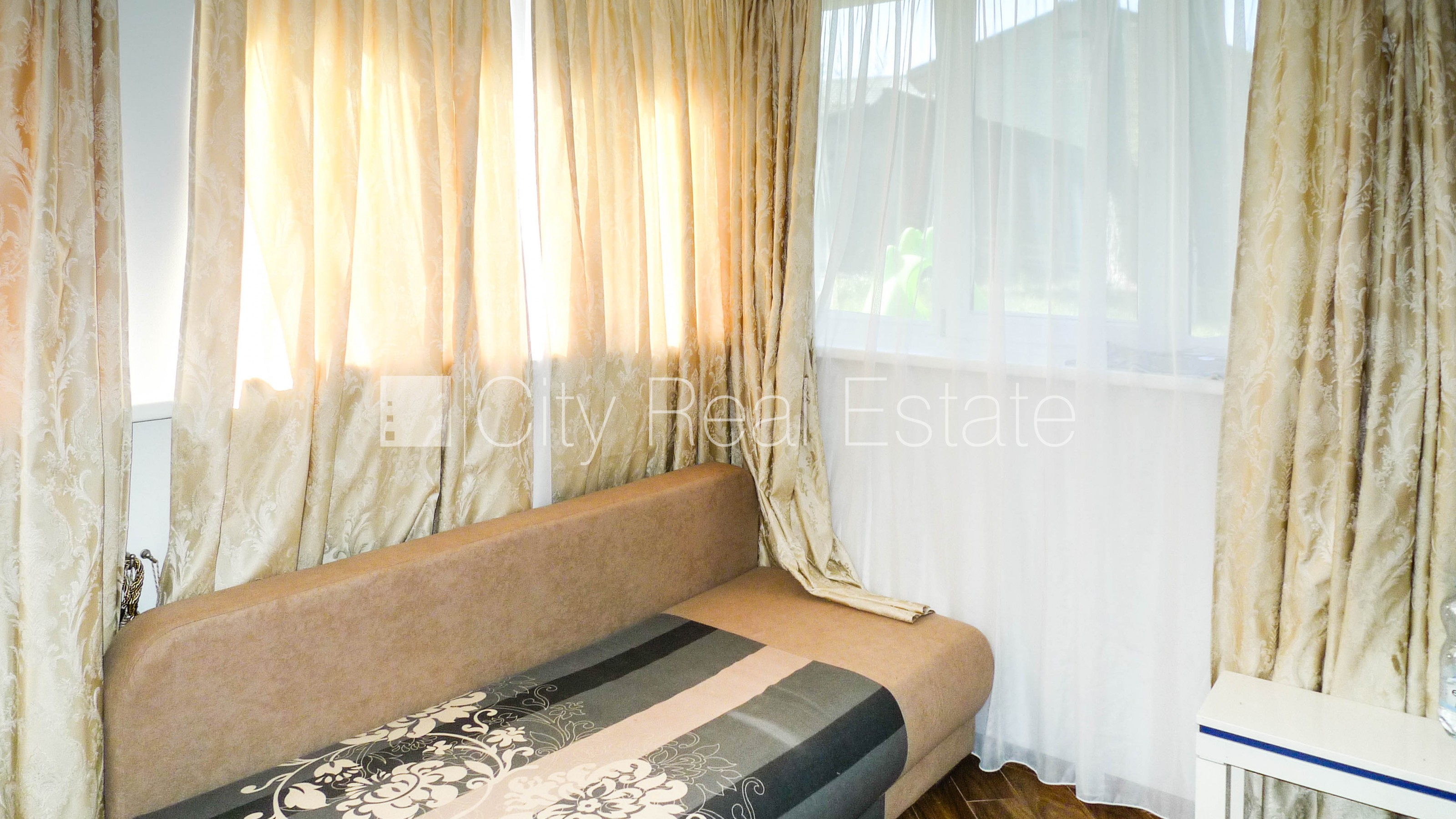 Sludinājumi. Zeme īpašumā, privātmāja, jaunceltne, mainīts Jumta segums, labiekārtots apzaļumots pagalms, Cena: 225000 EUR Foto #25