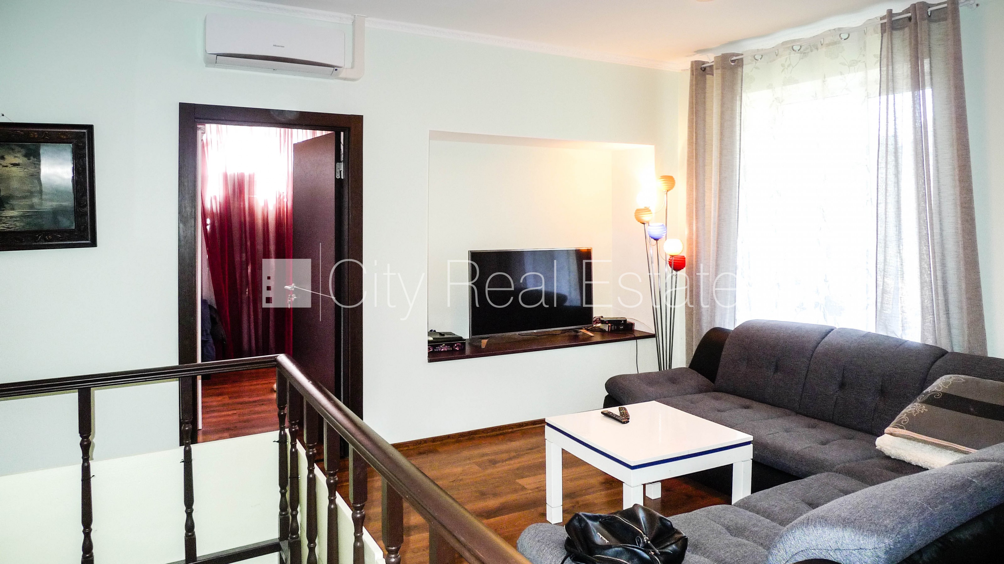 Sludinājumi. Zeme īpašumā, privātmāja, jaunceltne, mainīts Jumta segums, labiekārtots apzaļumots pagalms, Cena: 225000 EUR Foto #3