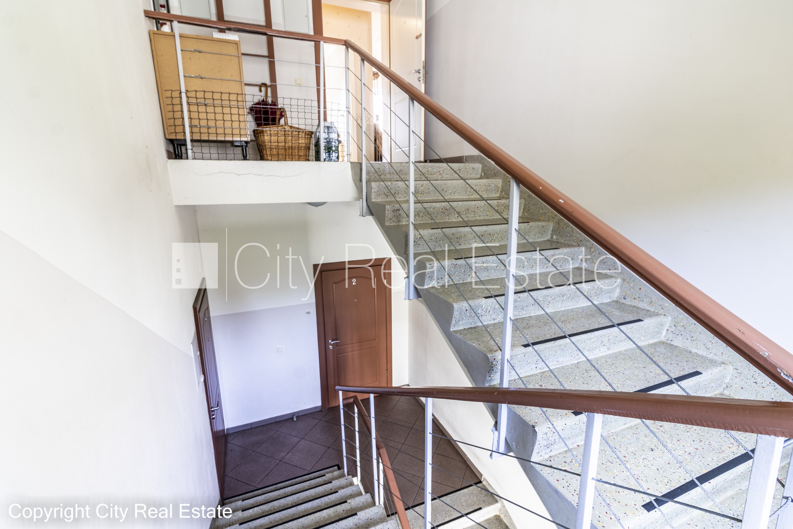 Sludinājumi. Jaunceltne, teritorijas iebrauktuves vārti aprīkoti ar automatizētu atvēršanās un aizvēršanās Cena: 1700 EUR/mēn Foto #24