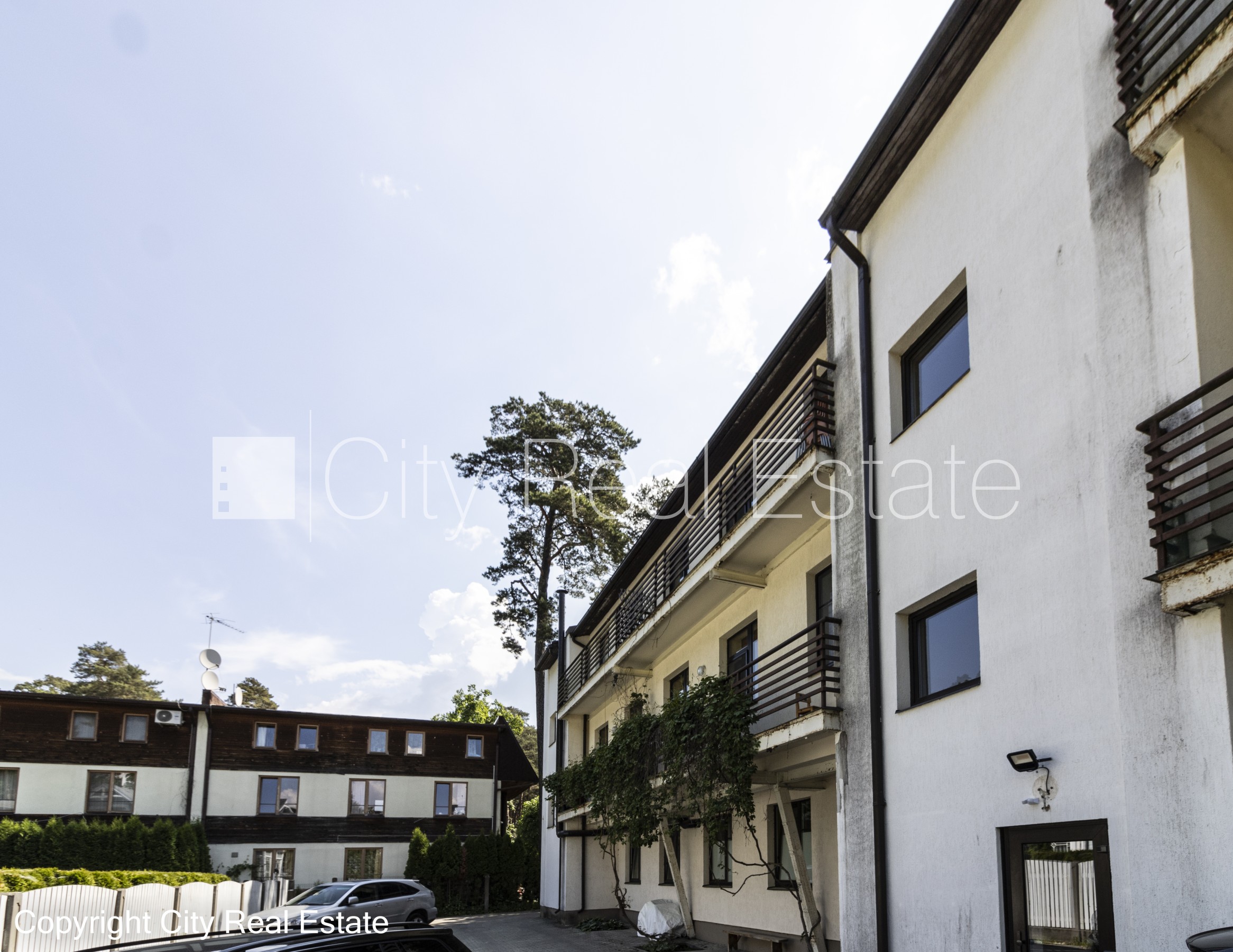 Sludinājumi. Jaunceltne, teritorijas iebrauktuves vārti aprīkoti ar automatizētu atvēršanās un aizvēršanās Cena: 1700 EUR/mēn Foto #20