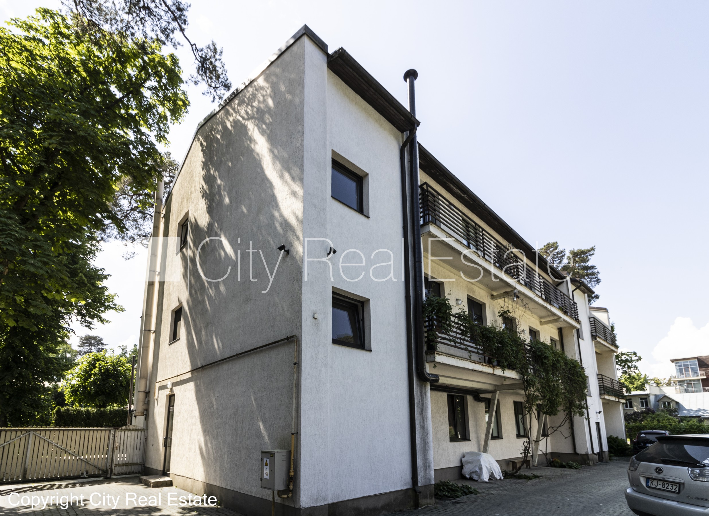 Sludinājumi. Jaunceltne, teritorijas iebrauktuves vārti aprīkoti ar automatizētu atvēršanās un aizvēršanās Cena: 1700 EUR/mēn Foto #23