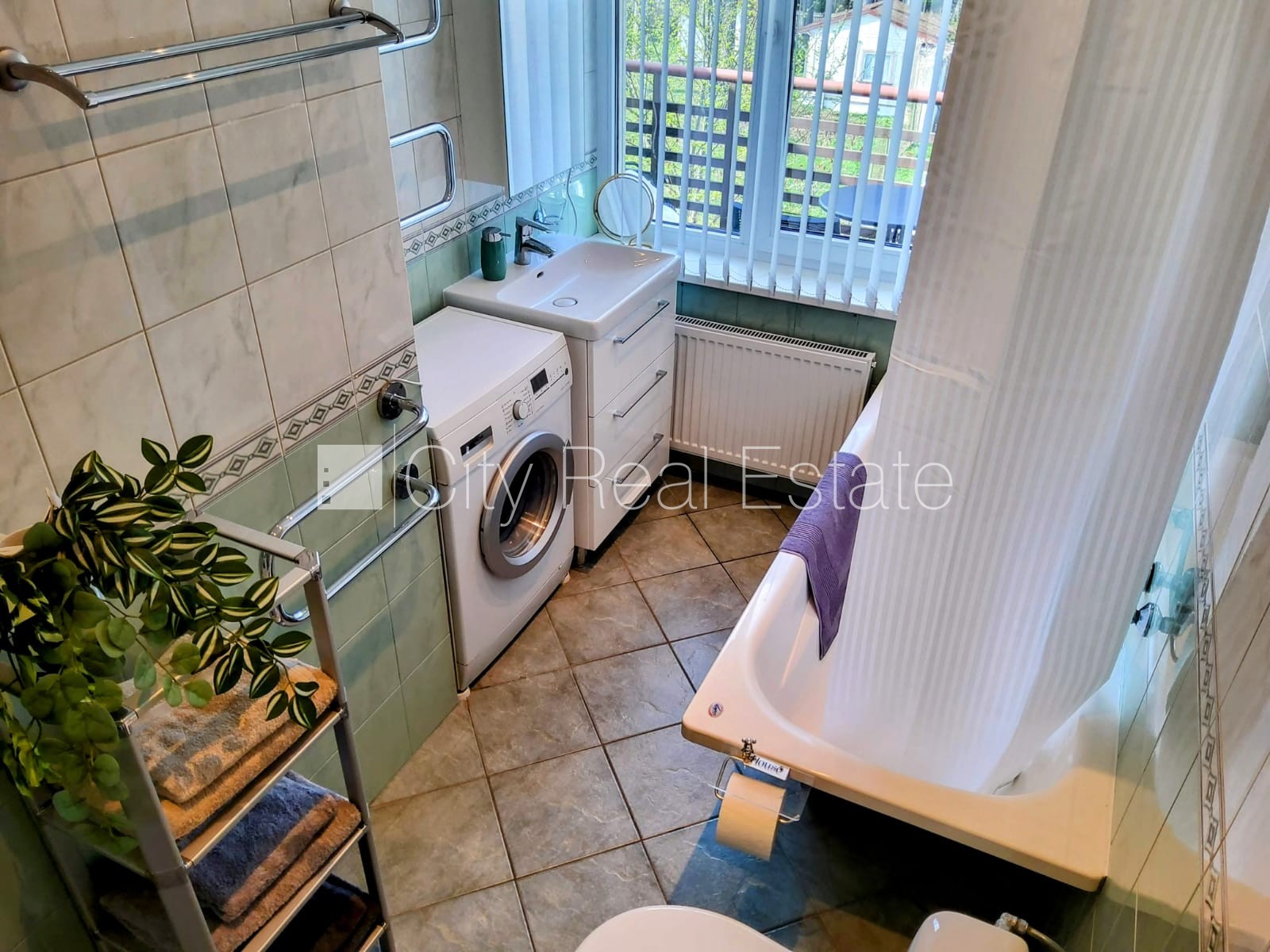 Sludinājumi. Jaunceltne, teritorijas iebrauktuves vārti aprīkoti ar automatizētu atvēršanās un aizvēršanās Cena: 1700 EUR/mēn Foto #16