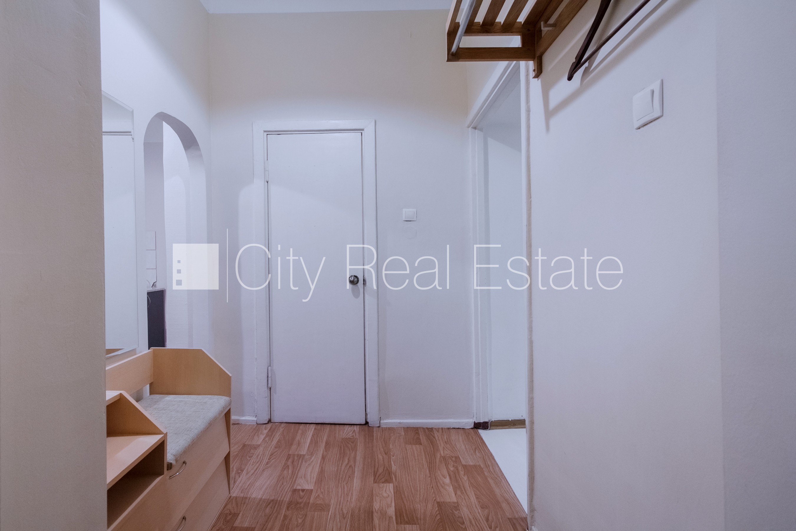 Sludinājumi. Šo dzīvokli izīrē pa diennaktīm (īstermiņa īre), īres cena sludinājumā norādīta par vienu diennakts Cena: 45 EUR/mēn Foto #11