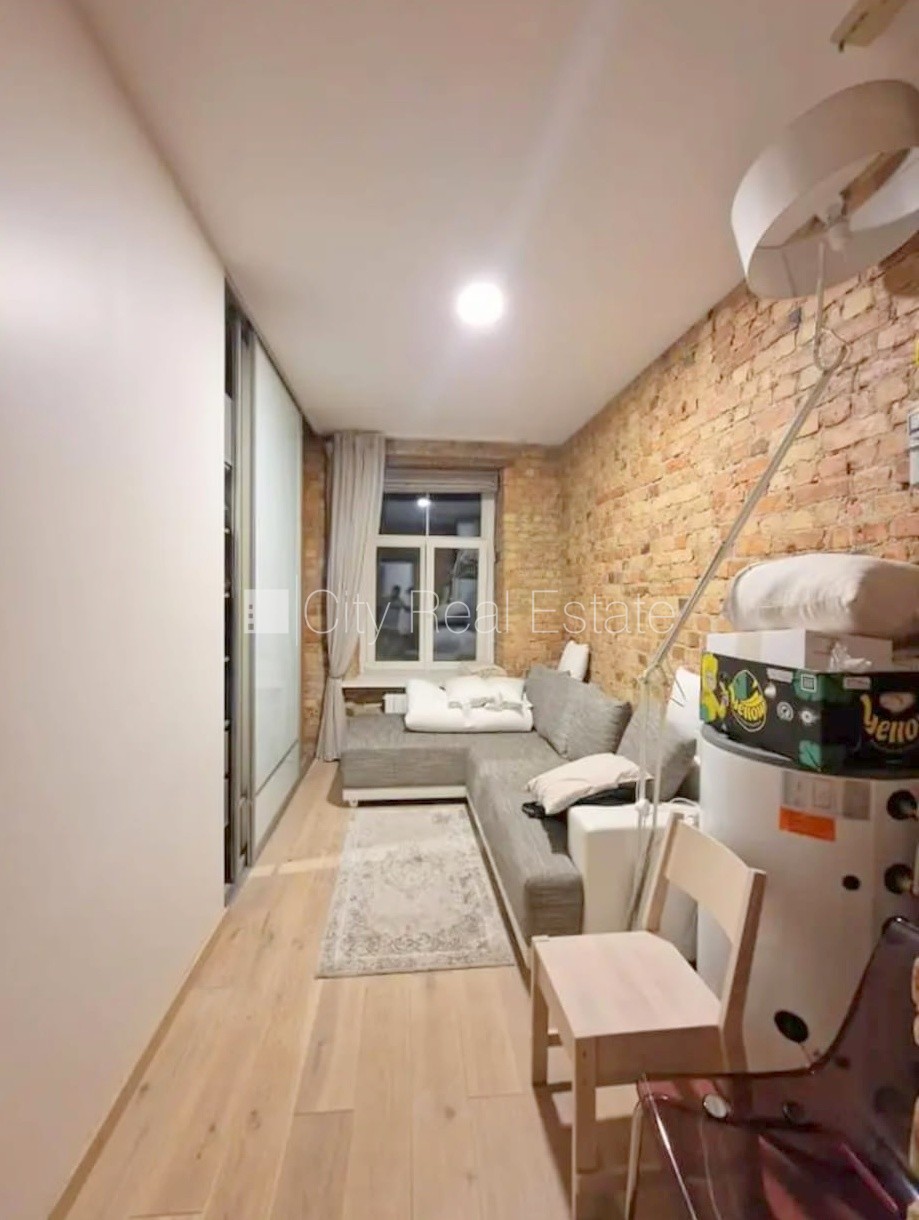 Sludinājumi. Projekts - Strēlnieku 13, pagalma ēka, renovēta māja, ieeja no ielas, kāpņu telpa pēc kapitālā Cena: 970 EUR/mēn Foto #14