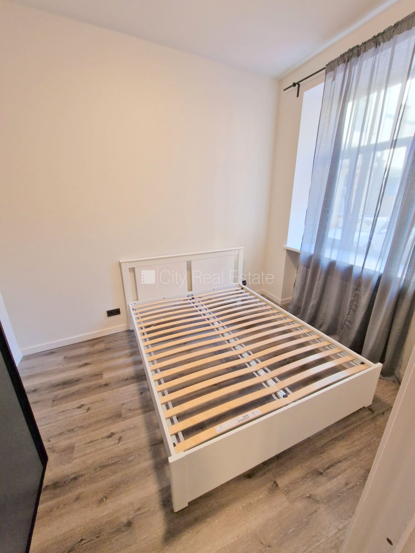 Sludinājumi. Projekts - Matīsa 38, pagalma māja, renovēta māja, slēgts pagalms, ieeja no ielas un pagalma, kāpņu Cena: 500 EUR/mēn Foto #11