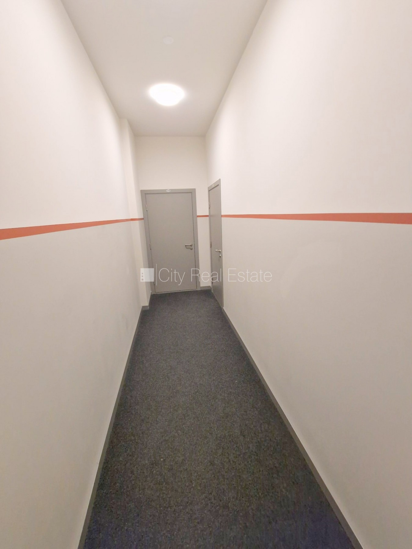 Sludinājumi. Projekts - Matīsa 38, pagalma māja, renovēta māja, slēgts pagalms, ieeja no ielas un pagalma, kāpņu Cena: 500 EUR/mēn Foto #17