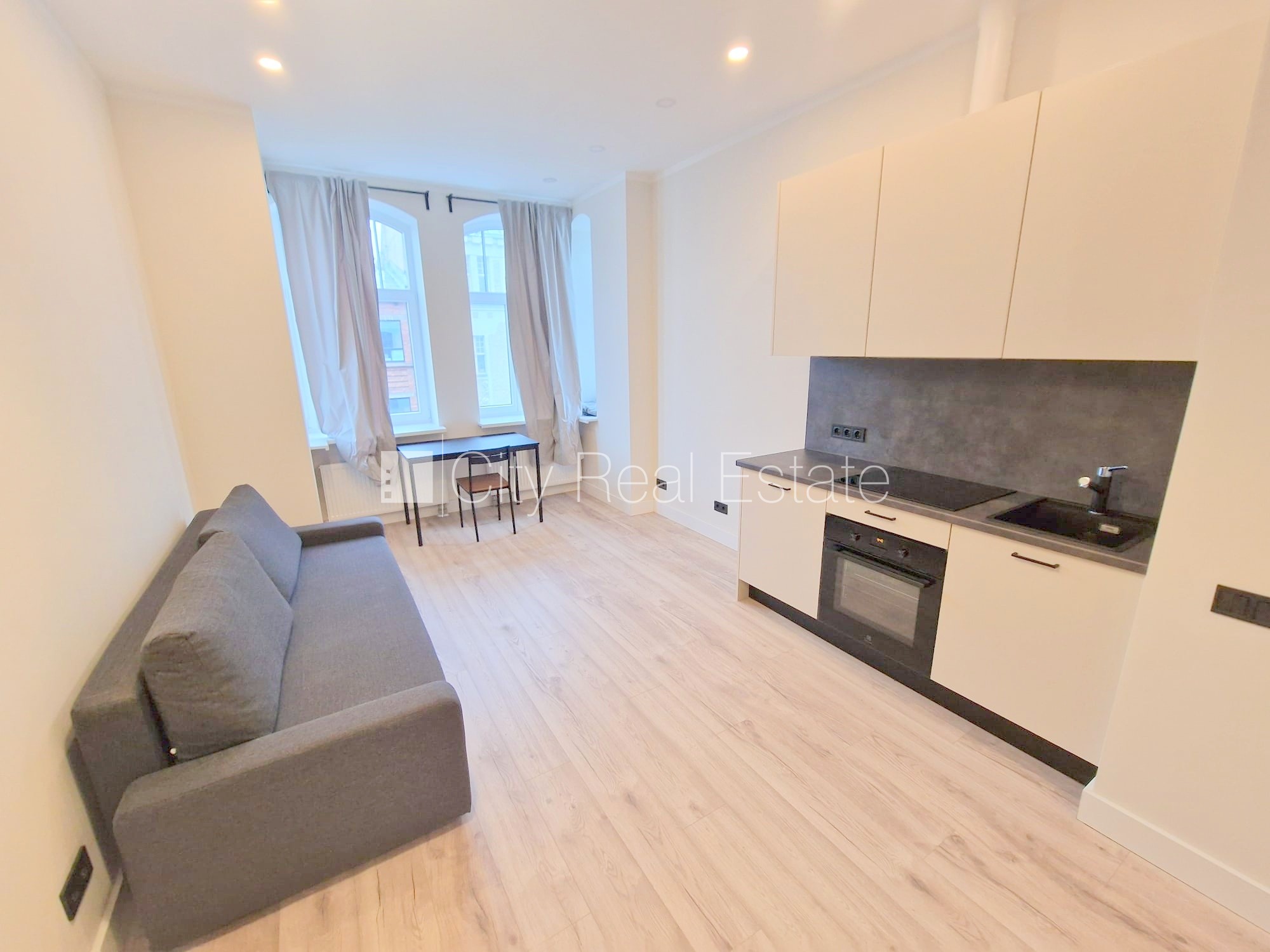 Sludinājumi. Projekts - Matīsa 38, pagalma māja, fasādes māja, renovēta māja, labiekārtots apzaļumots pagalms, Cena: 400 EUR/mēn Foto #5