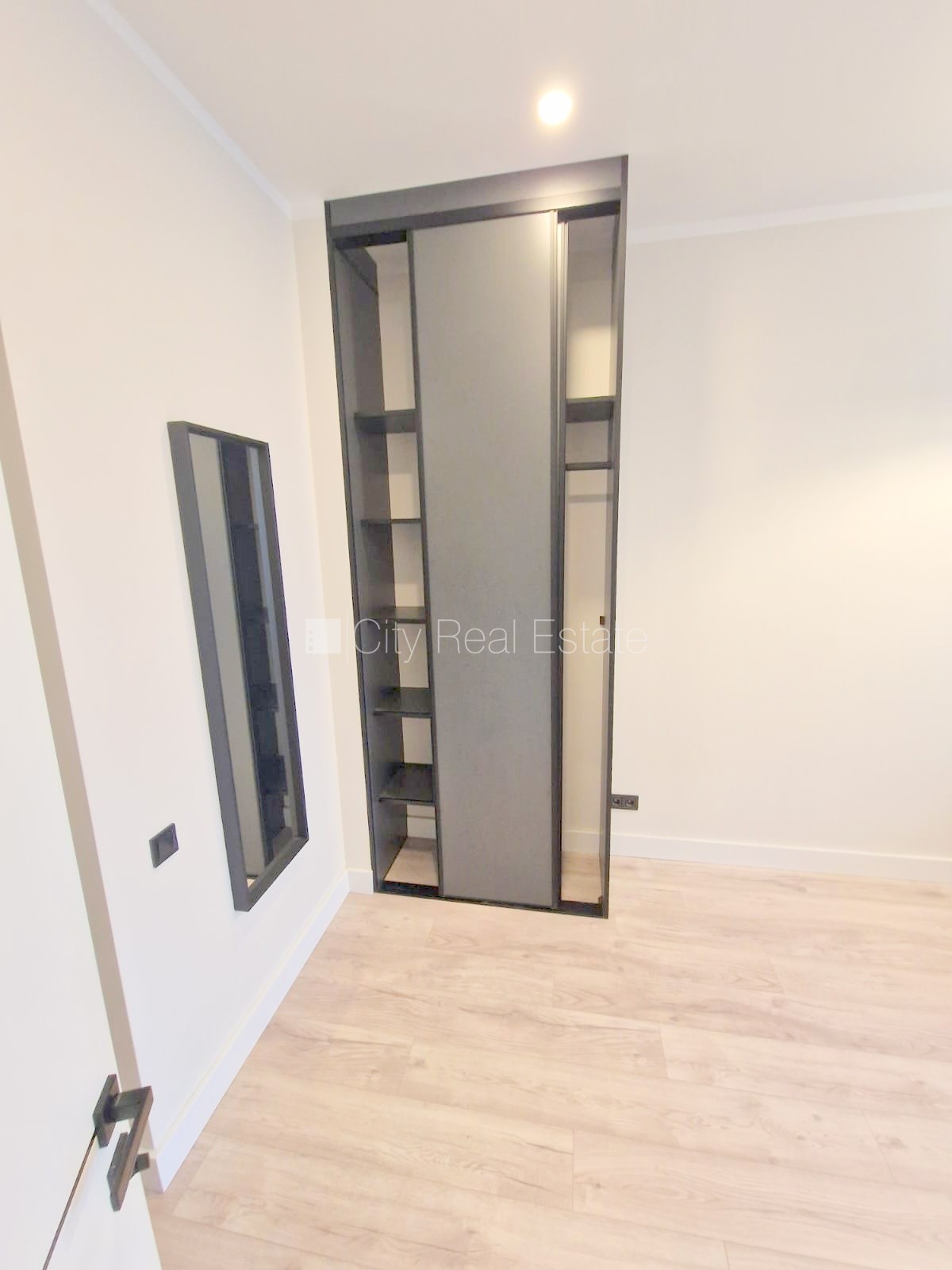 Sludinājumi. Projekts - Matīsa 38, pagalma māja, fasādes māja, renovēta māja, labiekārtots apzaļumots pagalms, Cena: 400 EUR/mēn Foto #15