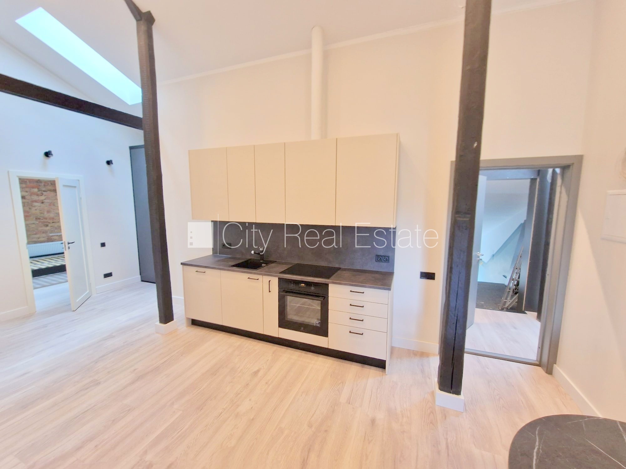 Объявление. Проект - Matīsa 38 (Матиса 38), фасадный дом, реновированный дом, закрытый двор, вход с улицы, Цена: 550 EUR/мес. Foto #6