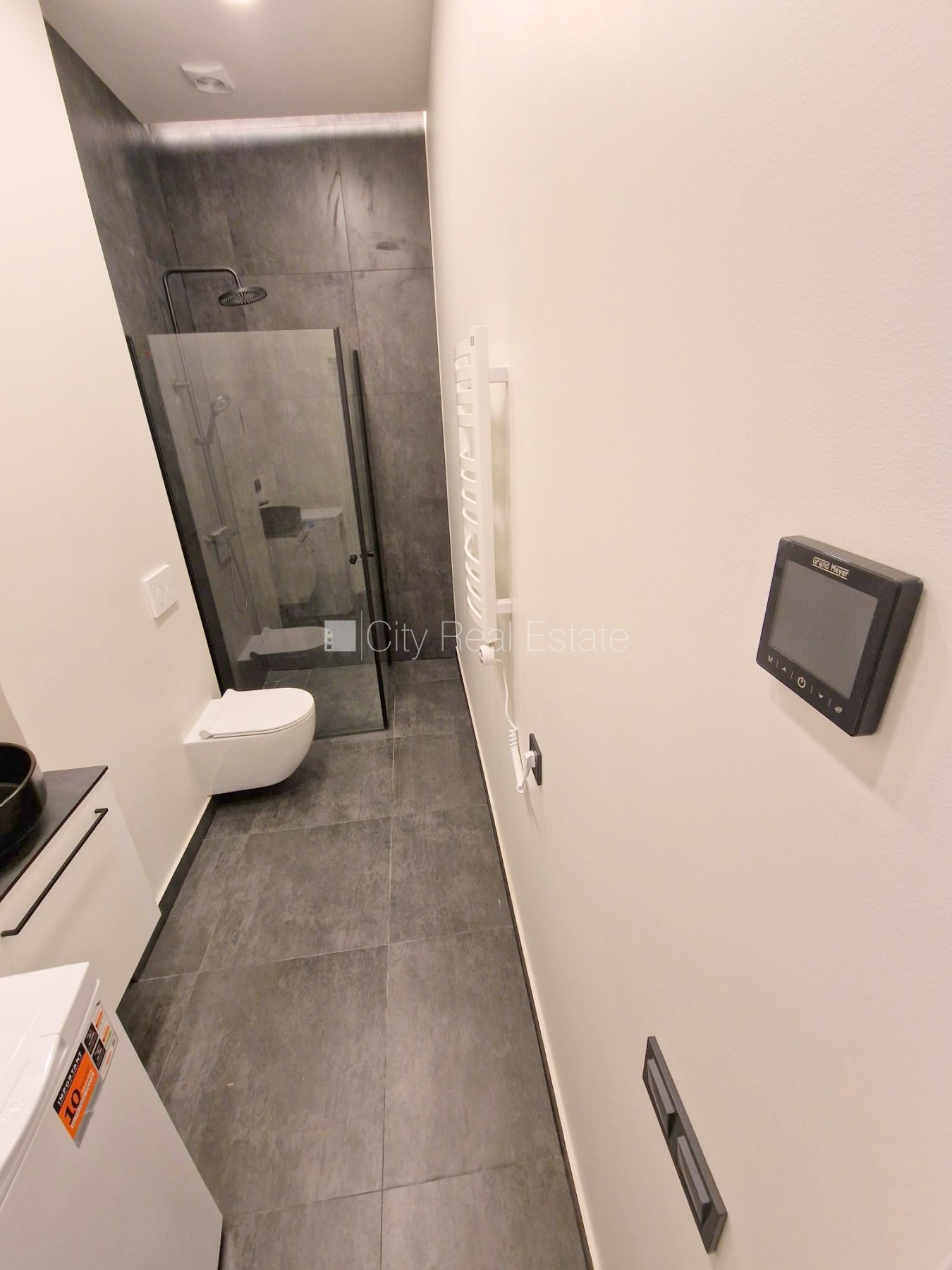 Объявление. Проект - Matīsa 38 (Матиса 38), фасадный дом, реновированный дом, благоустроенный озеленённый двор, Цена: 550 EUR/мес. Foto #17