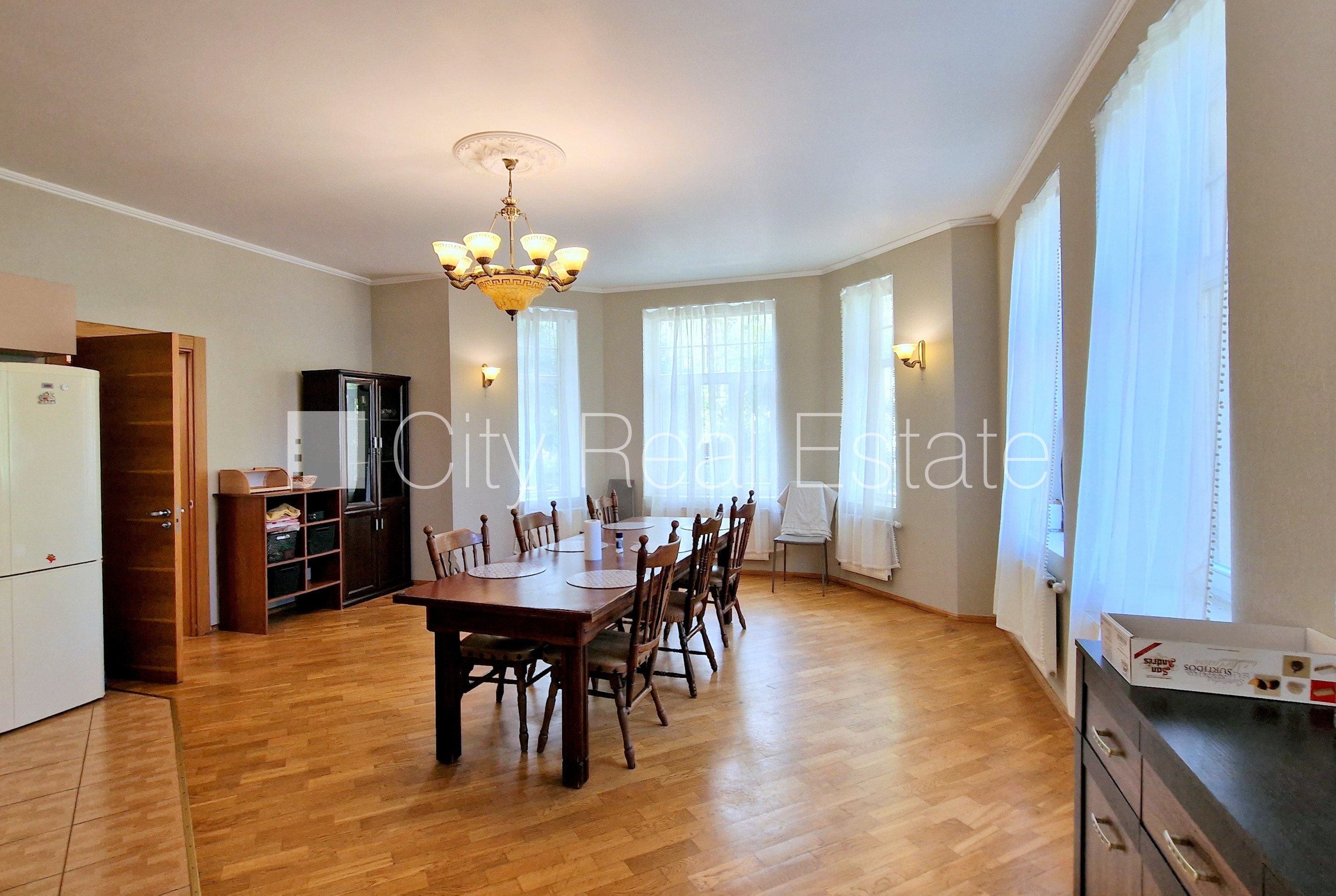 Sludinājumi. Zeme īpašumā, privātmāja, jaunceltne, labiekārtota apzaļumota teritorija 1705 m2, bruģēts Cena: 1.05e+06 EUR Foto #12