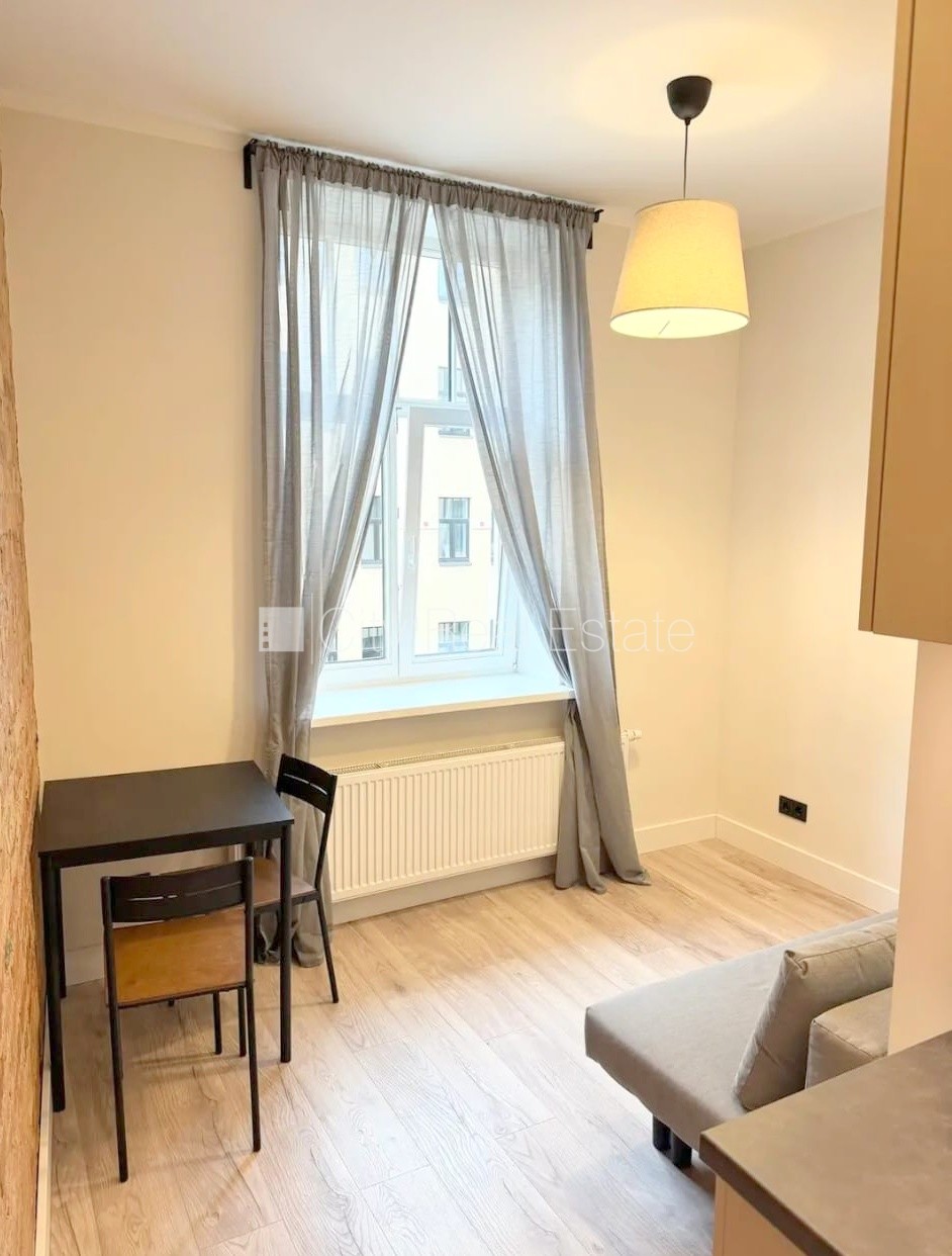 Sludinājumi. Projekts - Matīsa 38, fasādes māja, renovēta māja, labiekārtots apzaļumots pagalms, slēgts pagalms, Cena: 330 EUR/mēn Foto #6