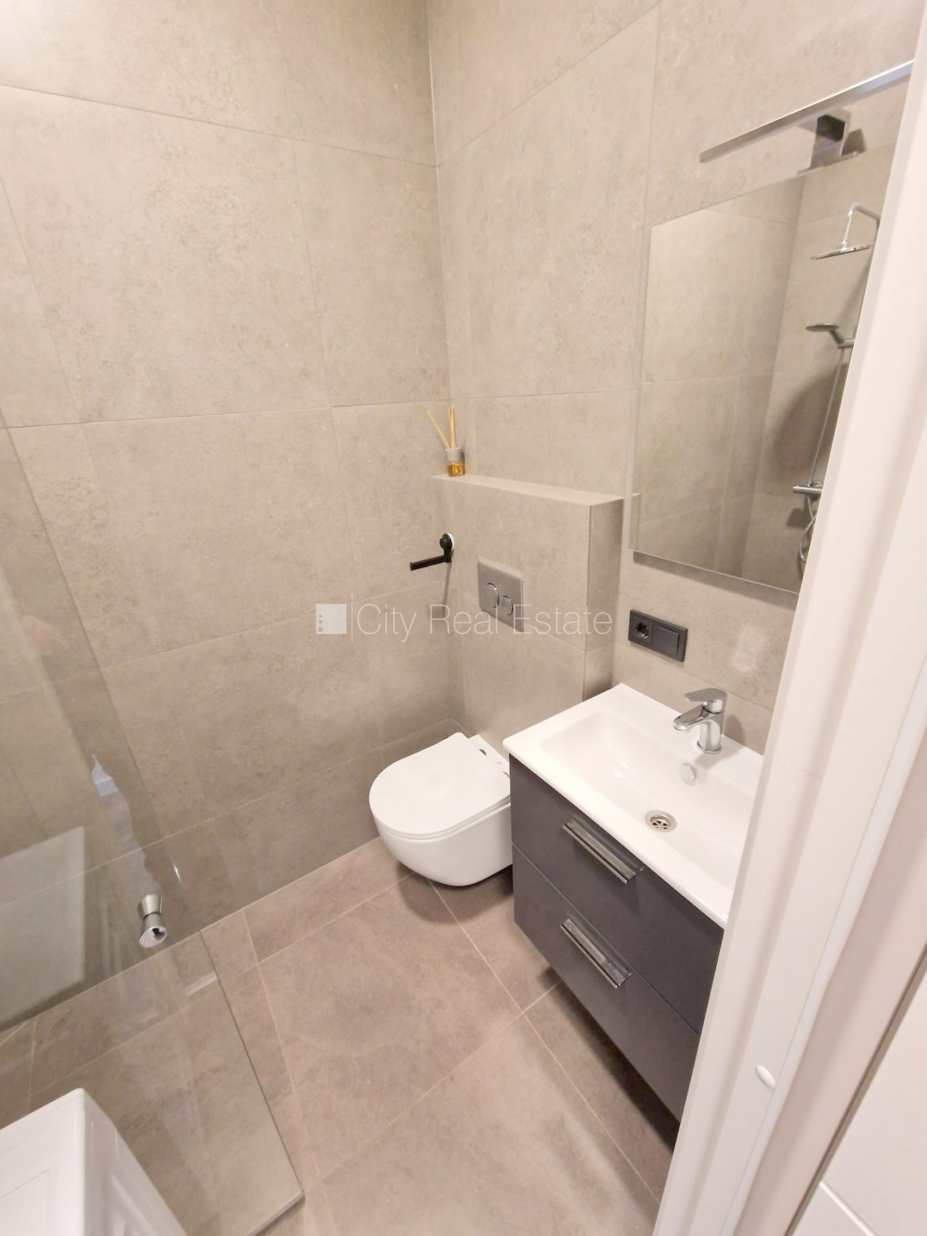 Sludinājumi. Projekts - Matīsa 38, pagalma ēka, renovēta māja, labiekārtots apzaļumots pagalms, slēgts pagalms, Cena: 300 EUR/mēn Foto #14