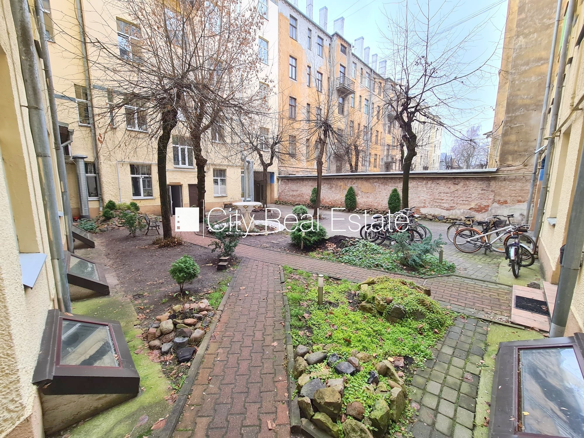 Sludinājumi. Projekts - Matīsa 38, pagalma ēka, renovēta māja, labiekārtots apzaļumots pagalms, slēgts pagalms, Cena: 300 EUR/mēn Foto #18