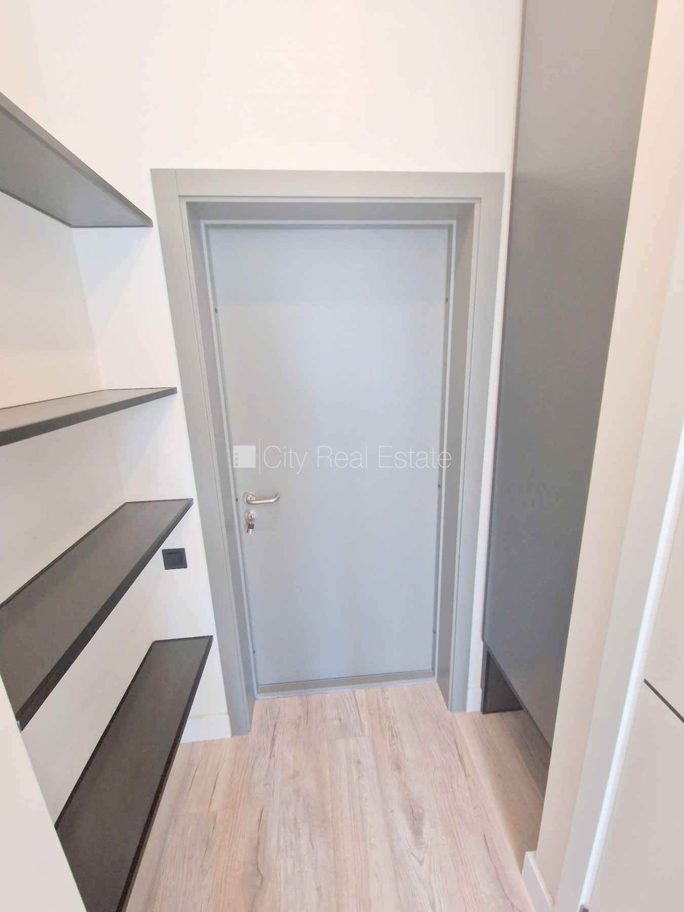 Sludinājumi. Projekts - Matīsa 38, fasādes māja, renovēta māja, labiekārtots apzaļumots pagalms, slēgts pagalms, Cena: 330 EUR/mēn Foto #15