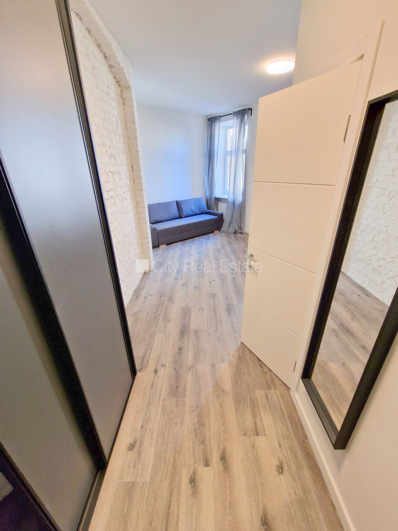 Sludinājumi. Projekts - Matīsa 38, pagalma ēka, renovēta māja, labiekārtots apzaļumots pagalms, ieeja no ielas Cena: 420 EUR/mēn Foto #8