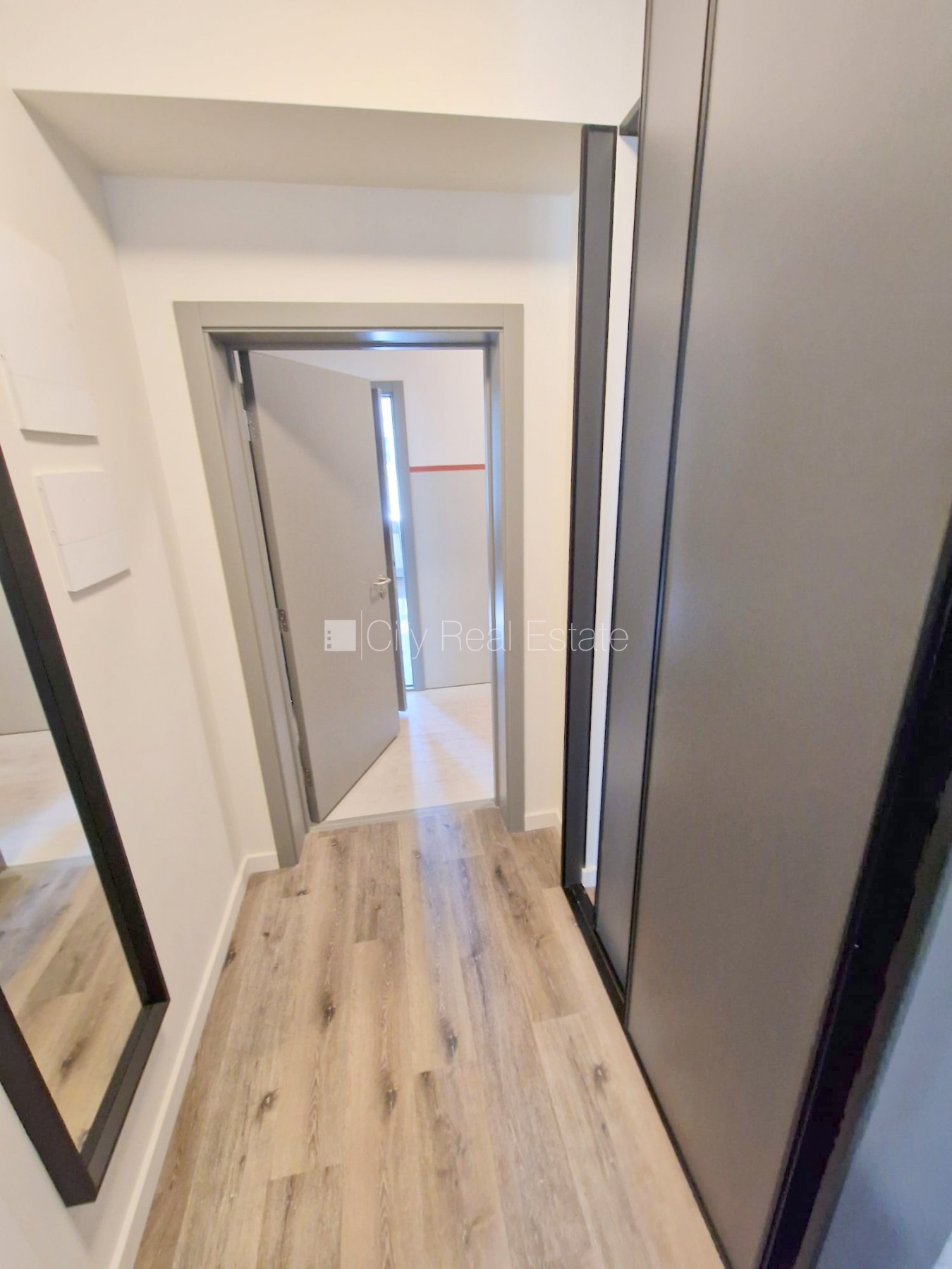 Sludinājumi. Projekts - Matīsa 38, pagalma ēka, renovēta māja, labiekārtots apzaļumots pagalms, ieeja no ielas Cena: 420 EUR/mēn Foto #9