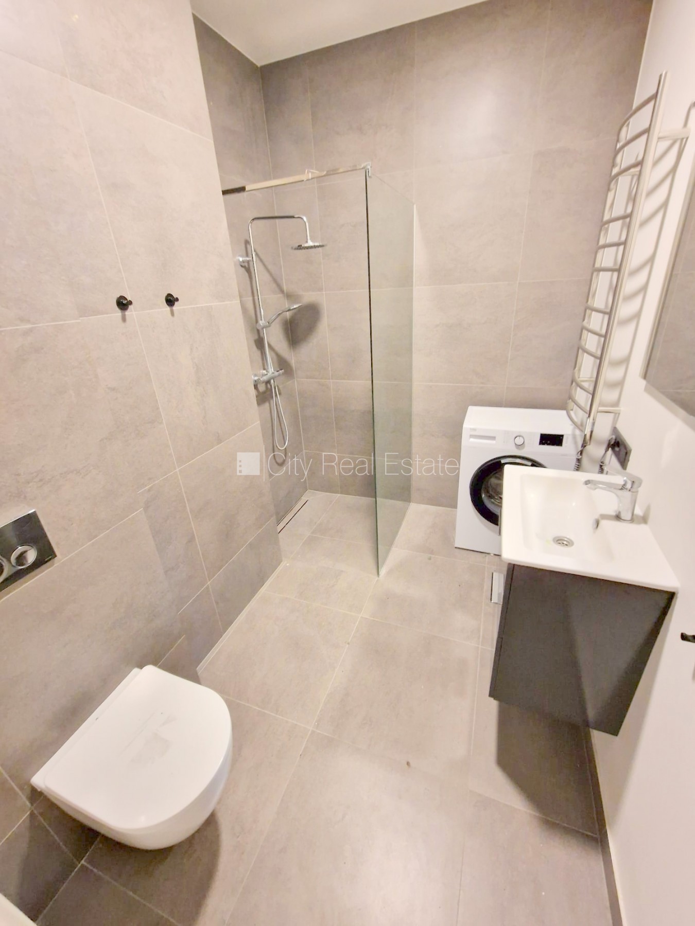 Sludinājumi. Projekts - Matīsa 38, pagalma ēka, renovēta māja, labiekārtots apzaļumots pagalms, ieeja no ielas Cena: 500 EUR/mēn Foto #15