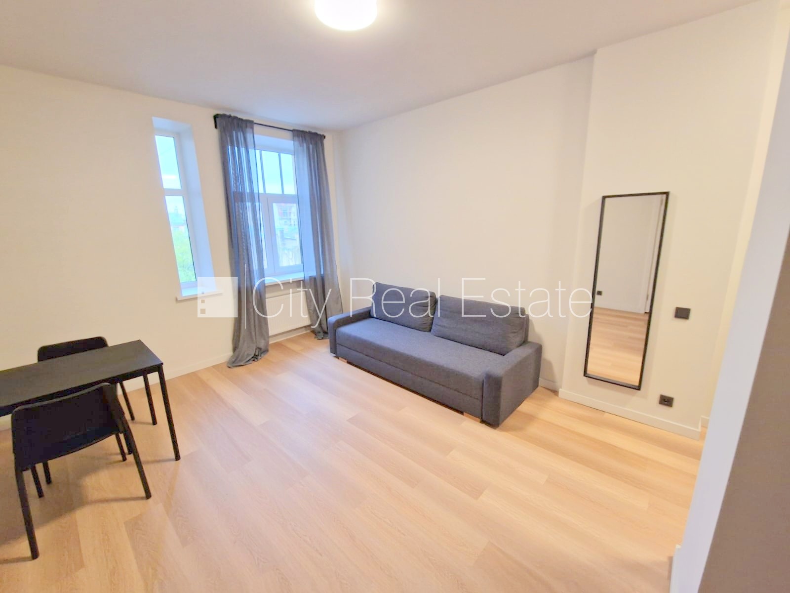 Sludinājumi. Projekts - Matīsa 38, pagalma ēka, renovēta māja, labiekārtots apzaļumots pagalms, ieeja no ielas Cena: 500 EUR/mēn Foto #6