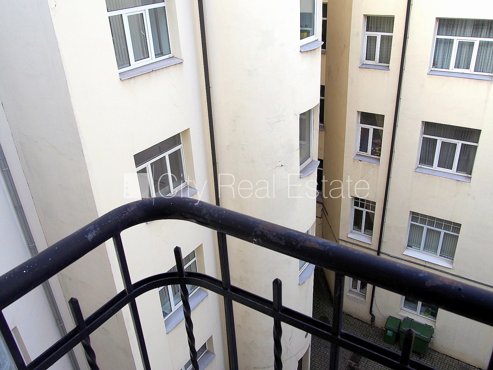 Sludinājumi. Fasādes māja, renovēta māja, slēgts pagalms, ieeja no ielas, ir lifts, kāpņu telpa pēc kosmētiskā Cena: 1065 EUR/mēn Foto #21