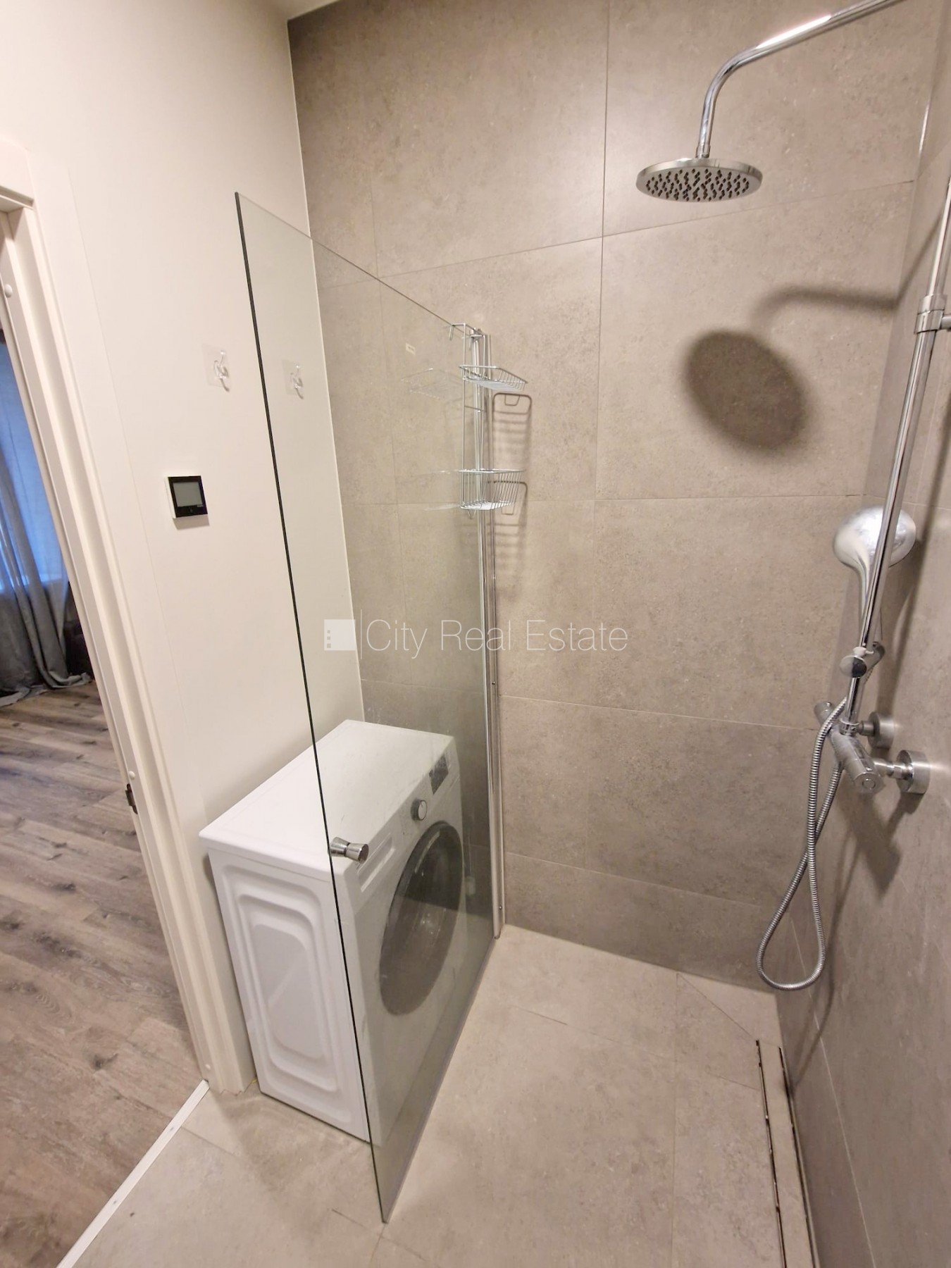 Объявление. Проект - Matīsa 38 (Матиса 38), здание во дворе, реновированный дом, закрытый двор, вход с улицы и Цена: 350 EUR/мес. Foto #13