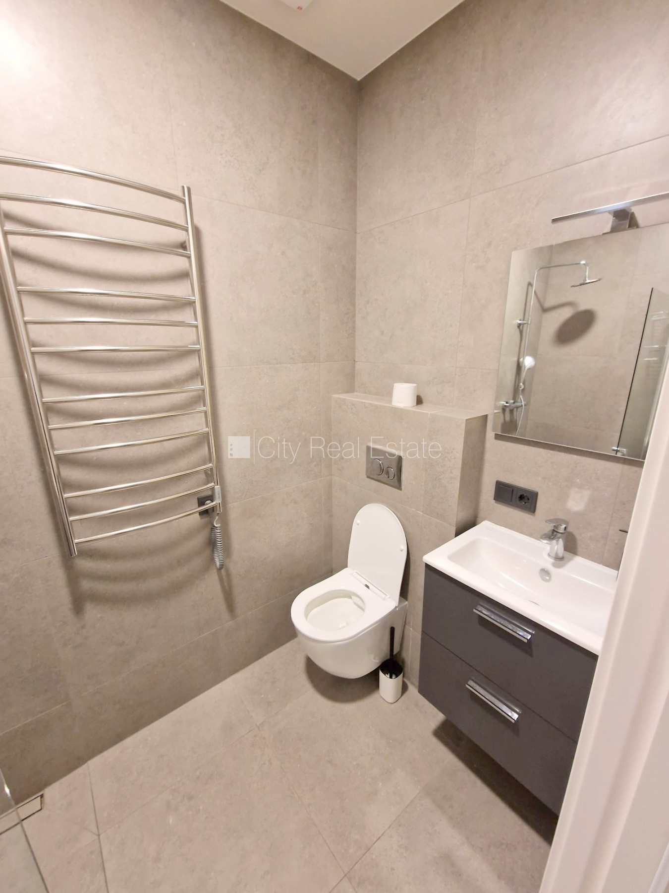 Объявление. Проект - Matīsa 38 (Матиса 38), здание во дворе, реновированный дом, закрытый двор, вход с улицы и Цена: 350 EUR/мес. Foto #11